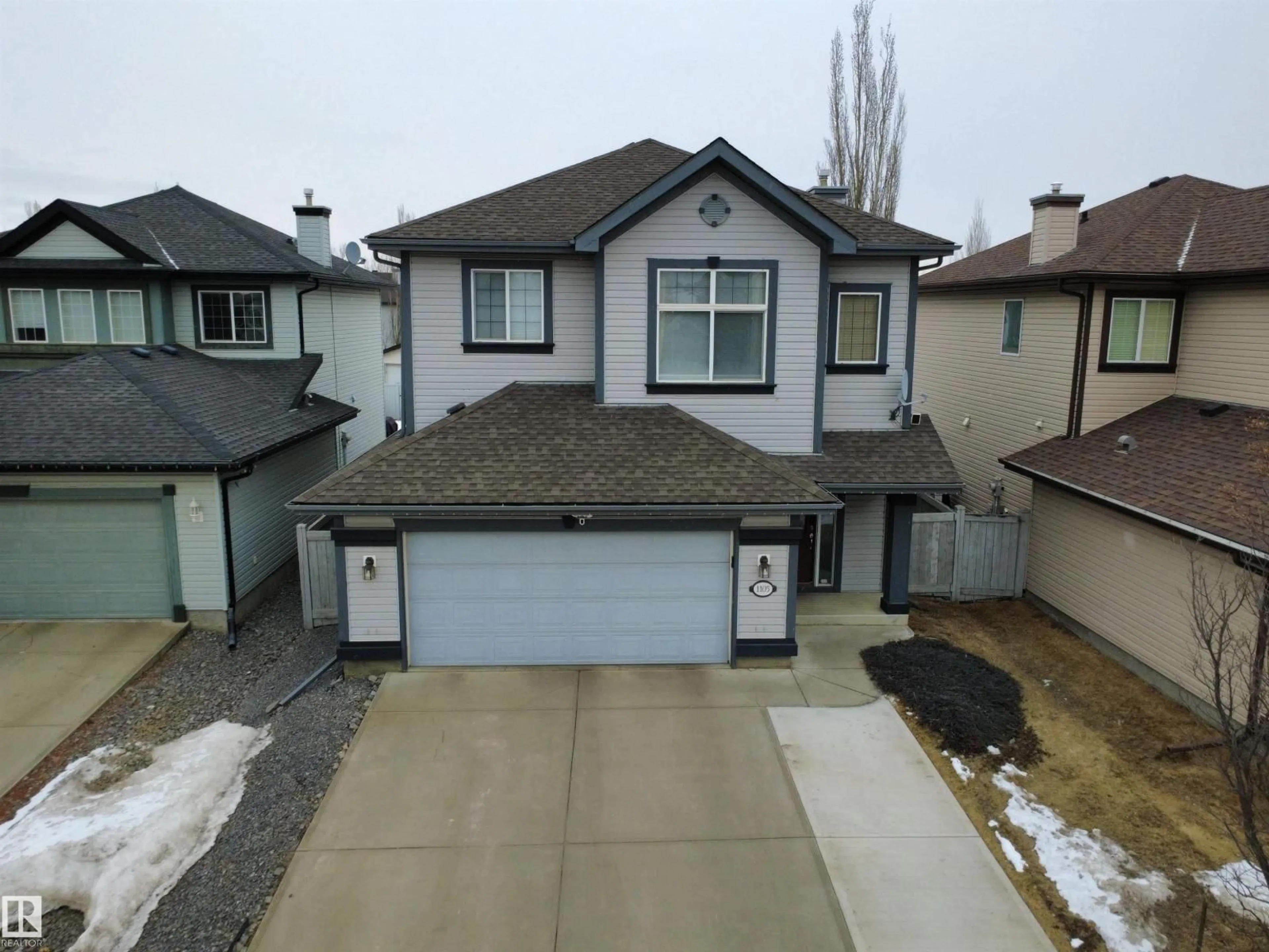 A pic from outside/outdoor area/front of a property/back of a property/a pic from drone, street for NW - 1105 GLASTONBURY CO, Edmonton Alberta T5T6M7