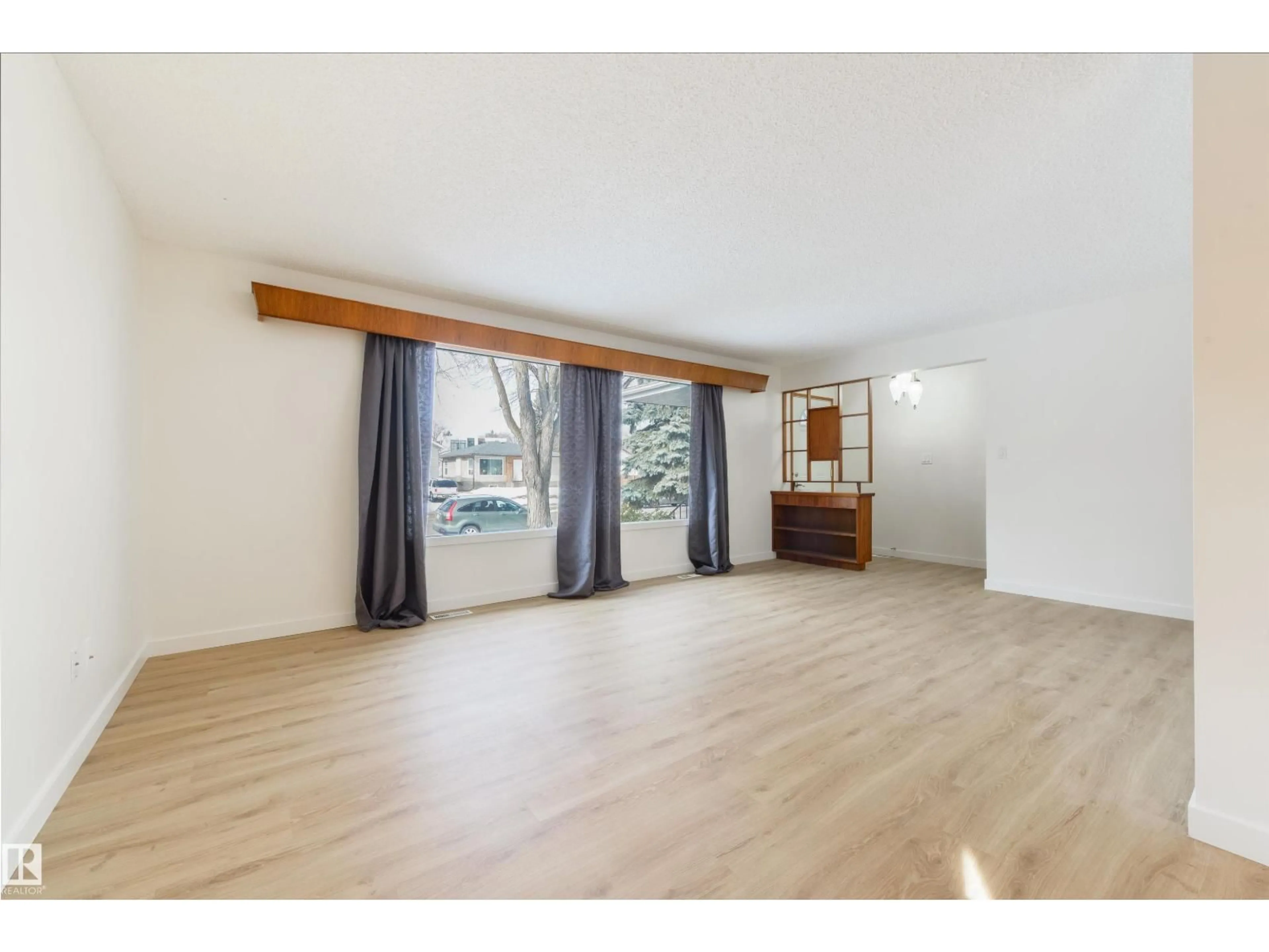 A pic of a room for NW - 9613 151 ST, Edmonton Alberta T5P1S5