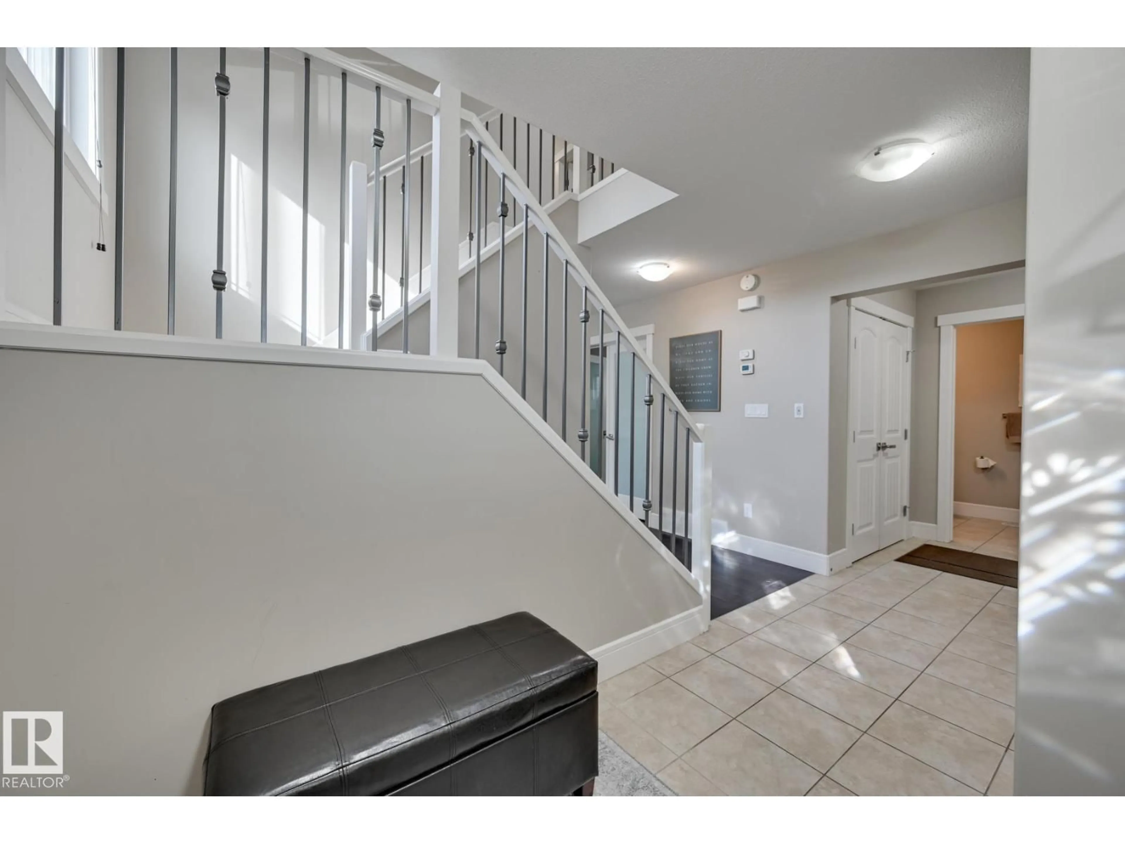 Unknown for 1564 36 AV, Edmonton Alberta T5P0L9