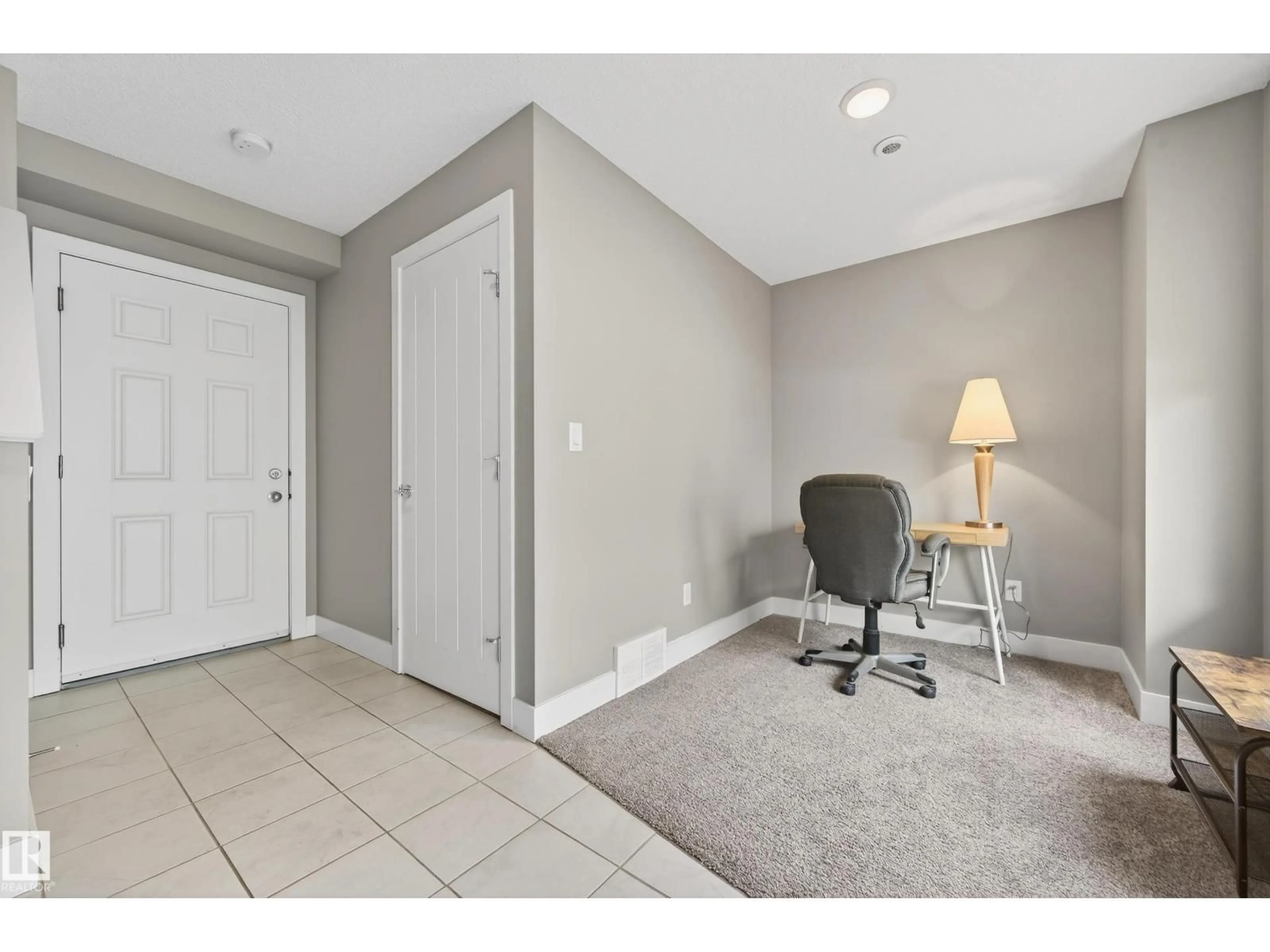 Indoor entryway for 804 - 33 WELSH DR, Edmonton Alberta T6X1Y8
