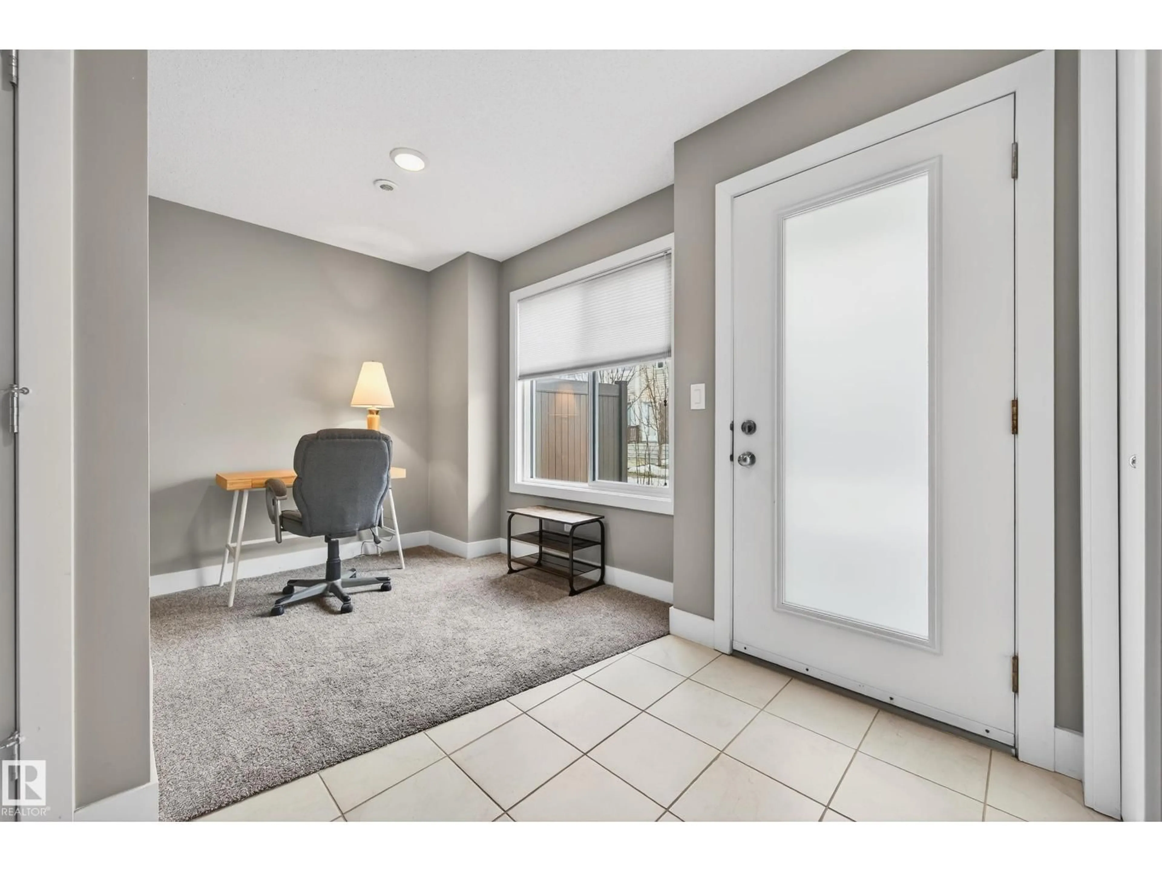 Indoor entryway for 804 - 33 WELSH DR, Edmonton Alberta T6X1Y8