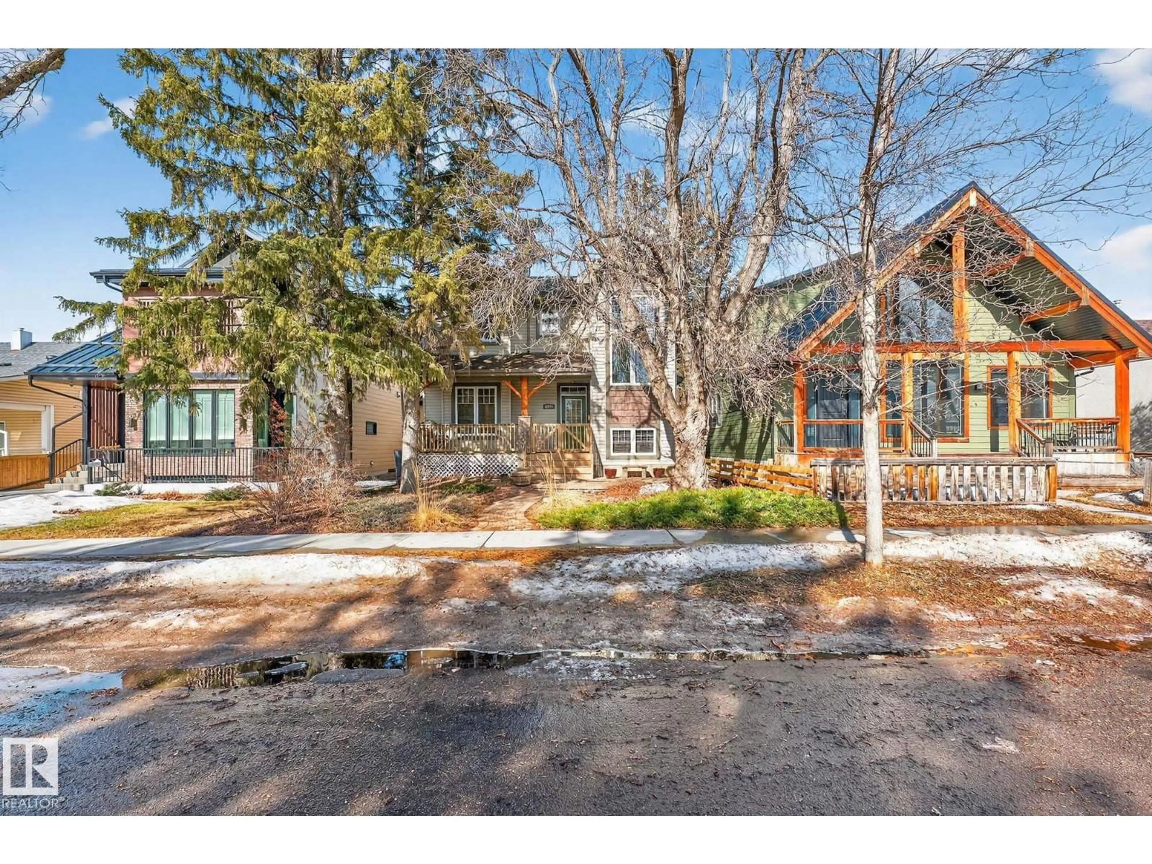 Unknown for NW - 8916 79 AV, Edmonton Alberta T6C0R8