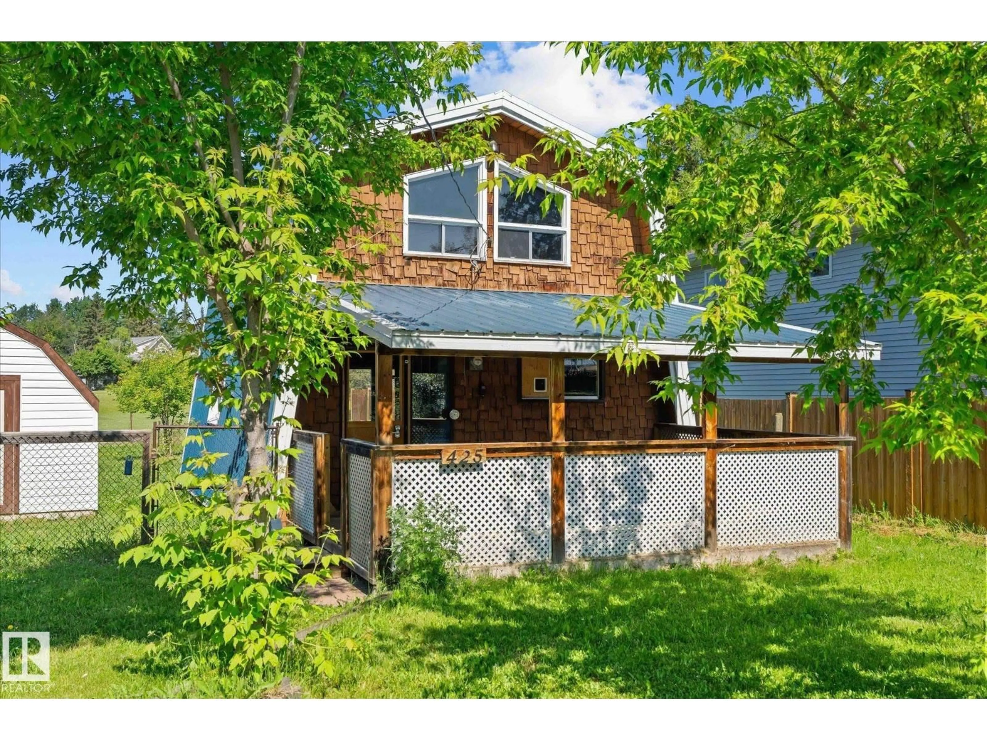 Unknown for 425 4 ST, Rural Lac Ste. Anne County Alberta T0E0A0