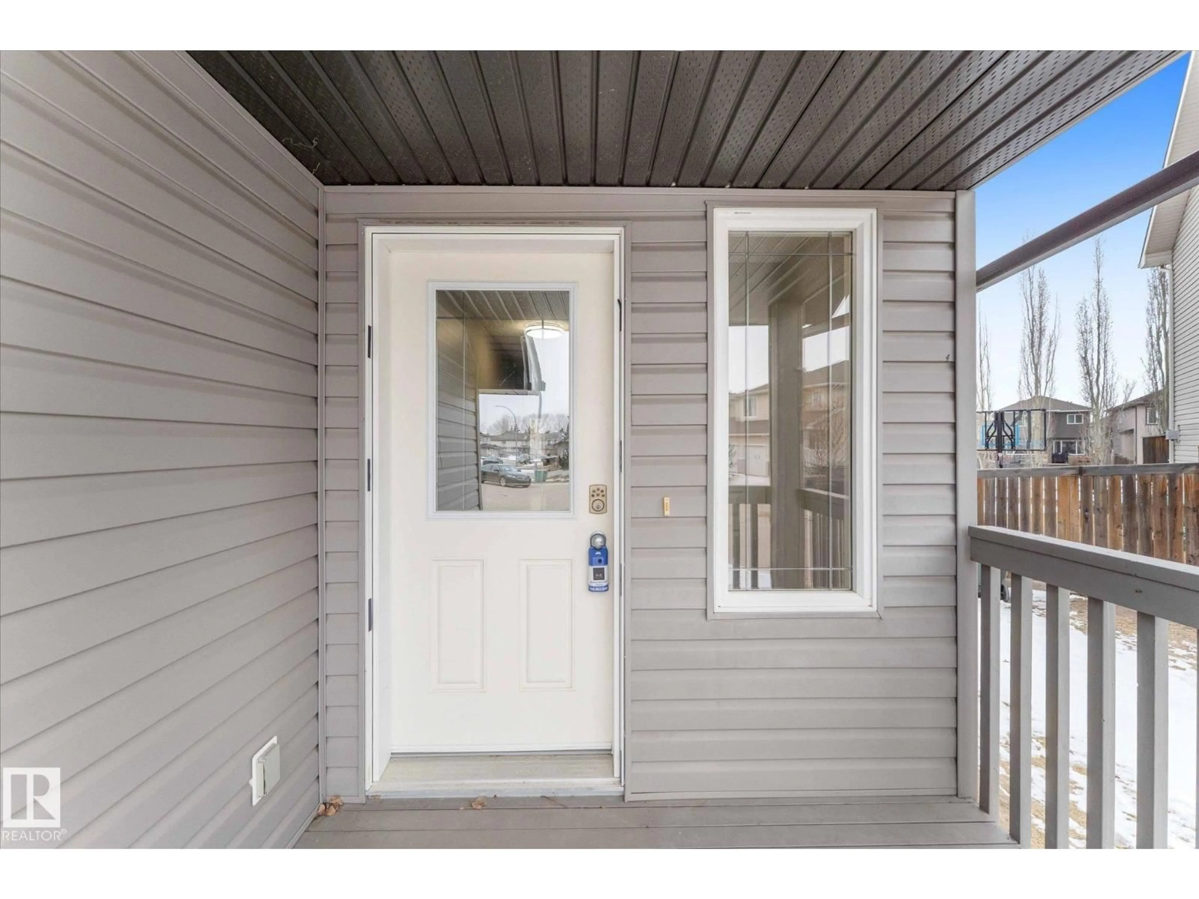 Indoor entryway for 33 ASHBY GD, Spruce Grove Alberta T7X0K1