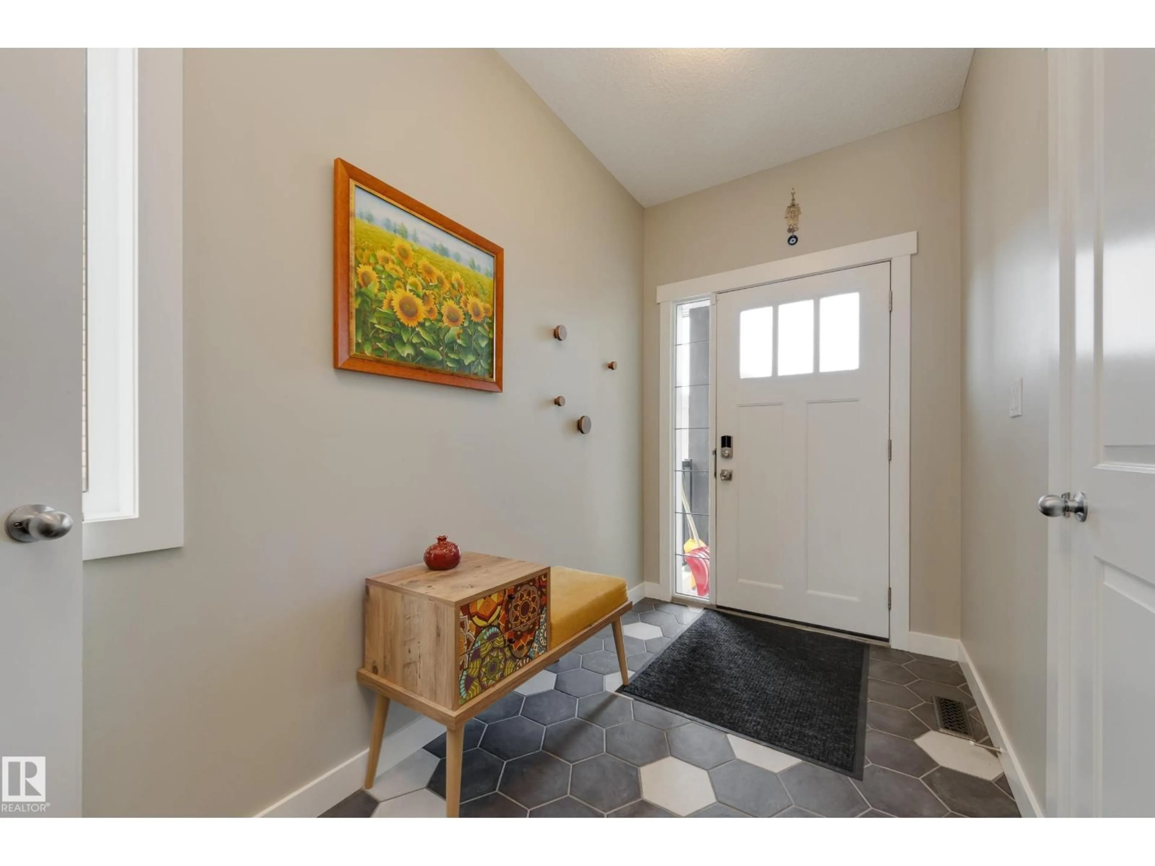 Indoor entryway for 6109 175A AV, Edmonton Alberta T5Y3N8