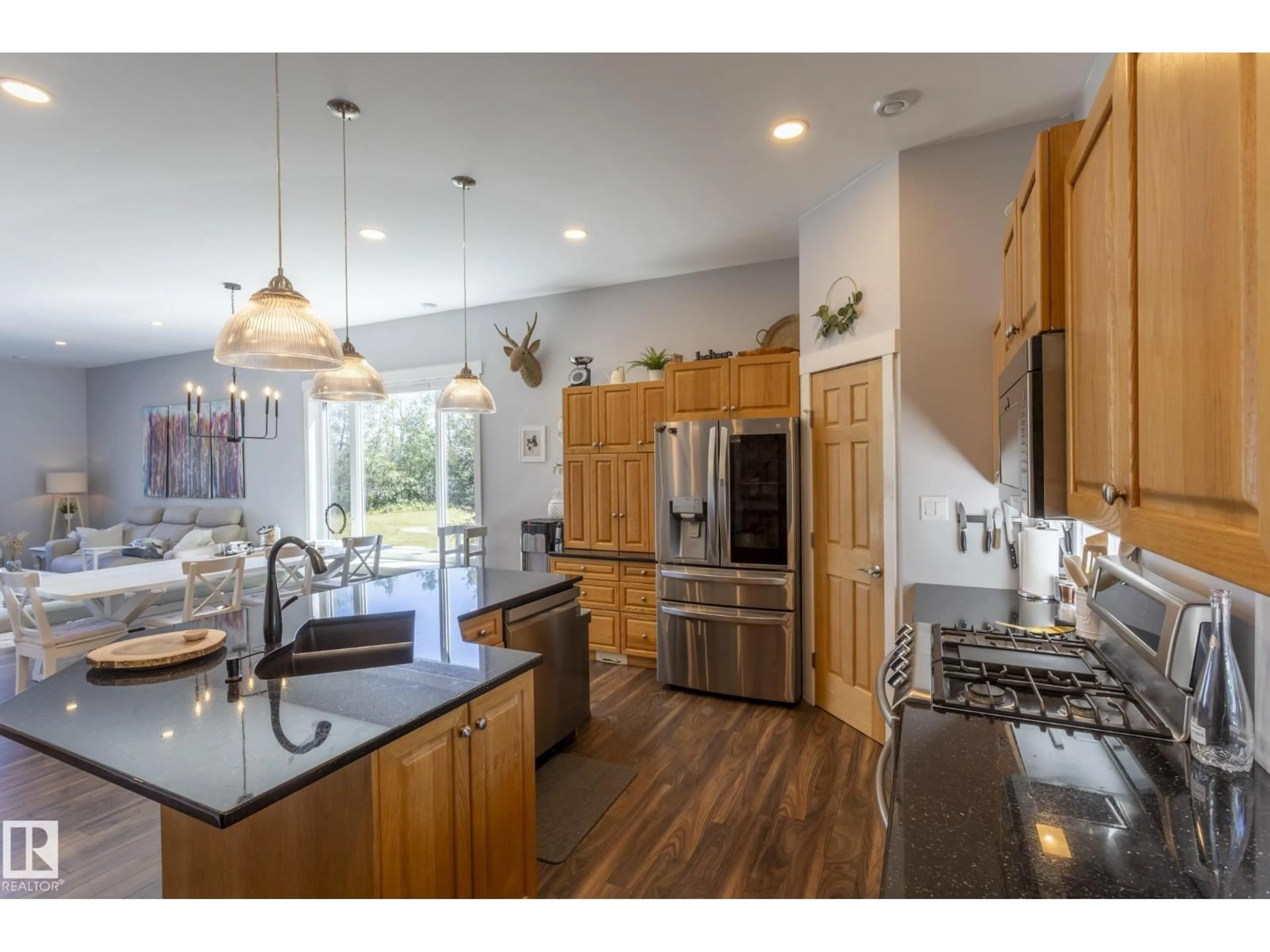 Open concept kitchen, unknown for 14 KOS ST, Rural Parkland County Alberta T0E2B0