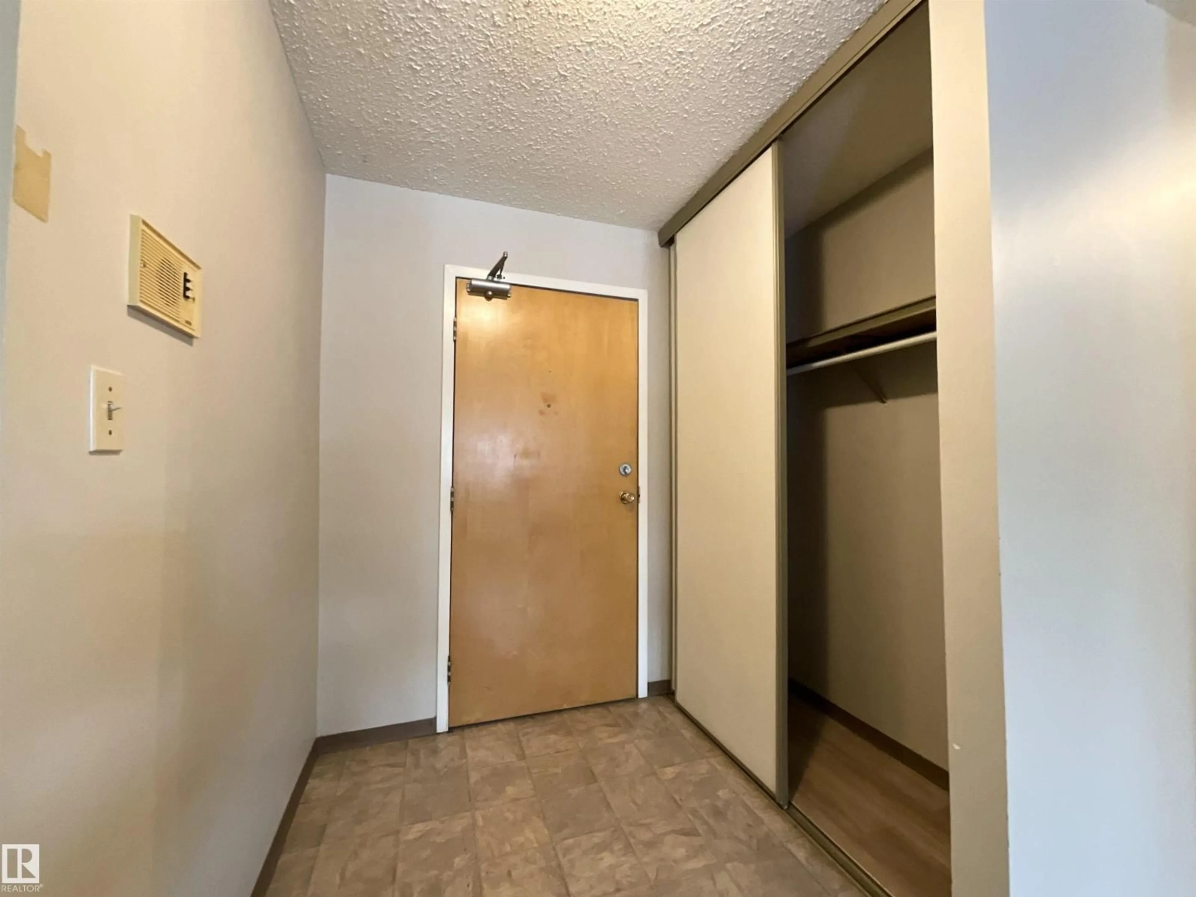 A pic of a room for 107 - 10826 113 ST NW, Edmonton Alberta T5H3J2