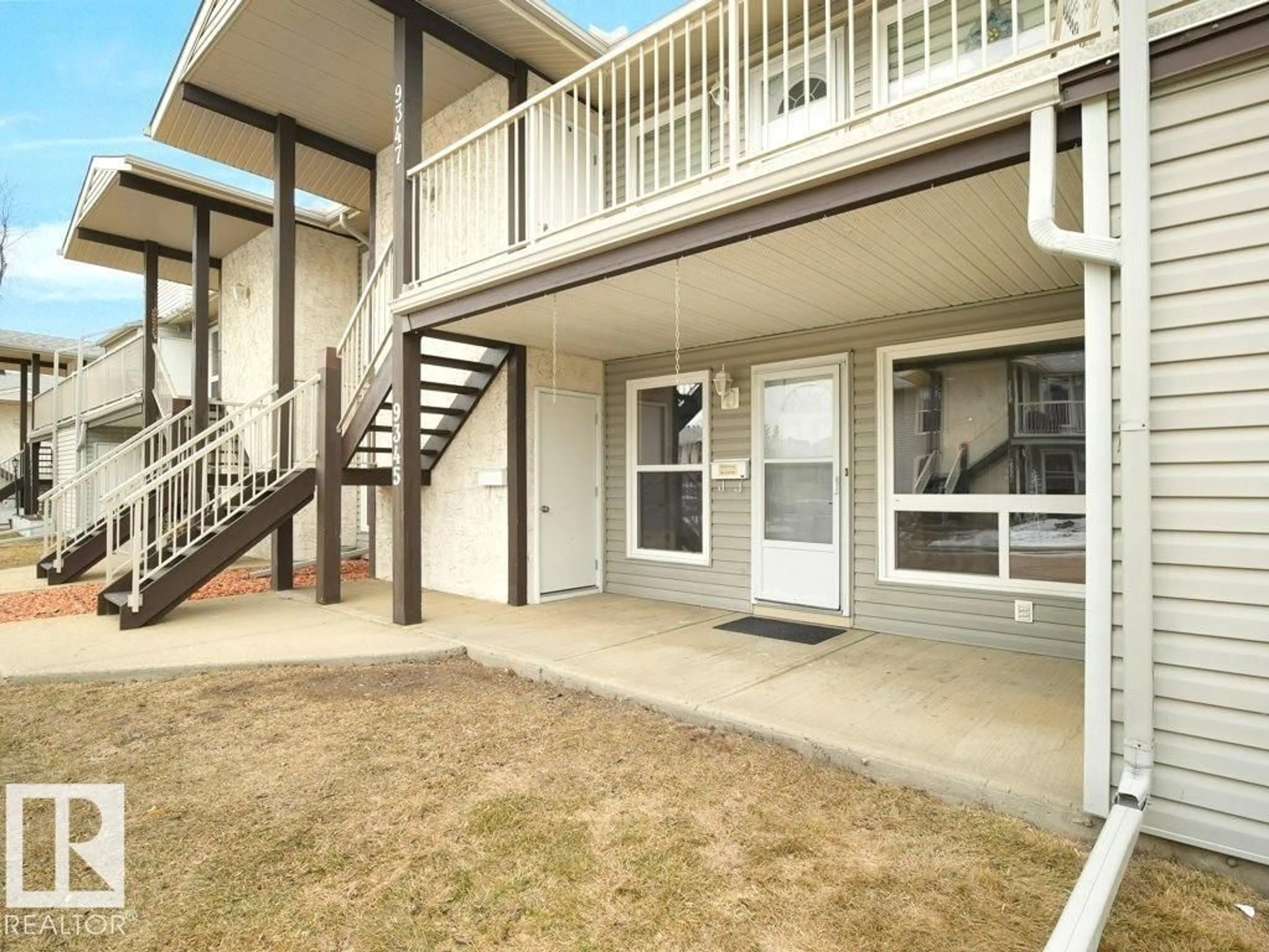 Patio, unknown for 9345 172 ST, Edmonton Alberta T5T3C3