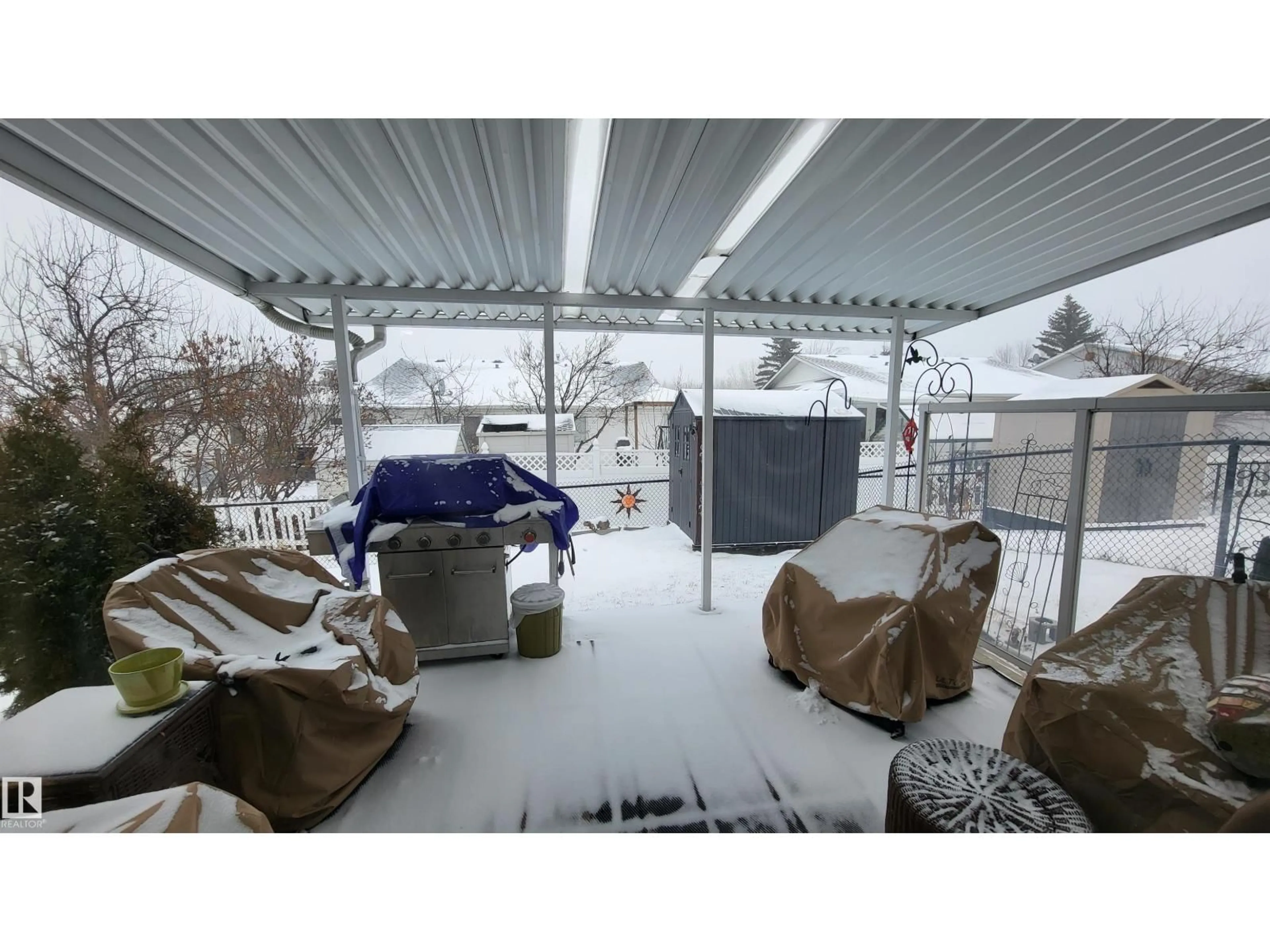 Patio, street for 3909 46 ST, Drayton Valley Alberta T7A1J5