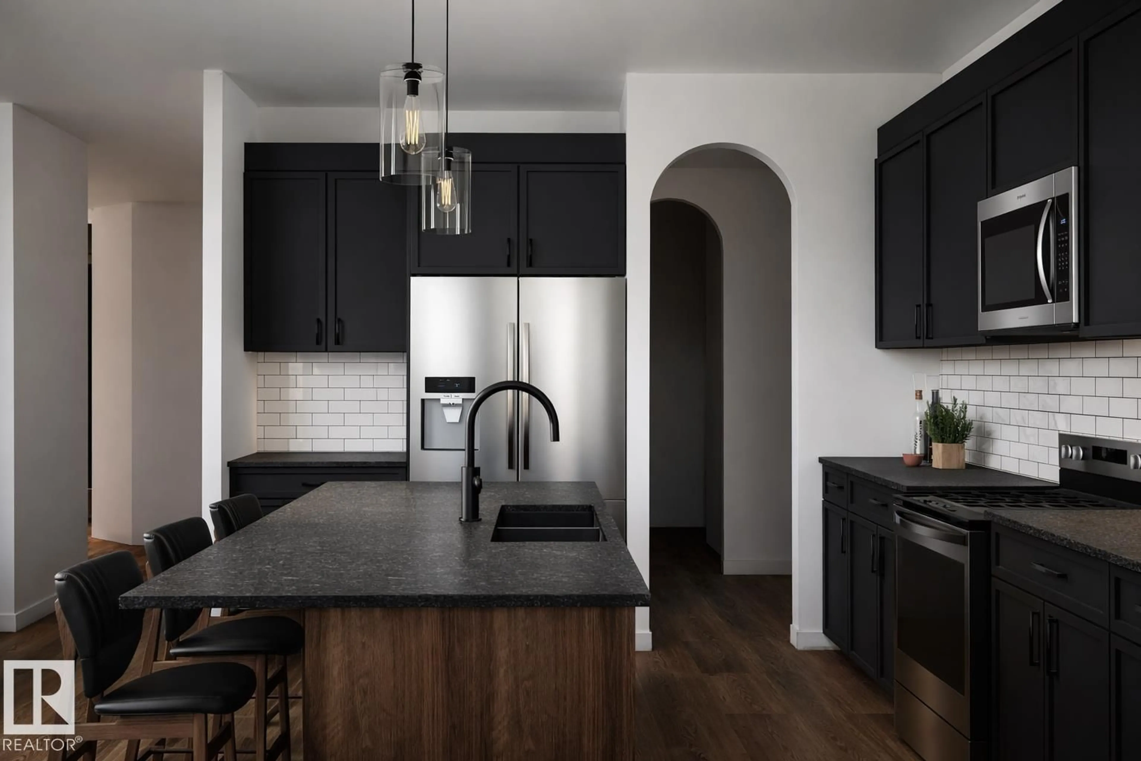 Open concept kitchen, unknown for 14 GRAYSON GR, Stony Plain Alberta T7Z0A0