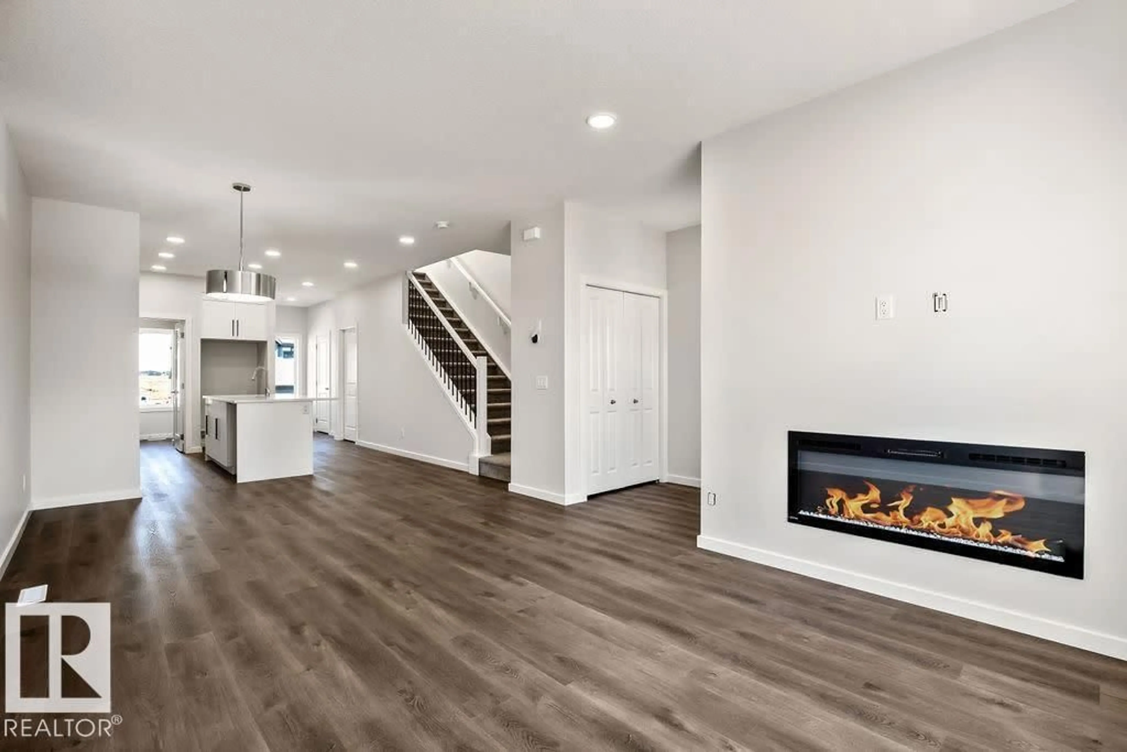 Unknown for 231 WATTLE RD, Leduc Alberta T9E0T7