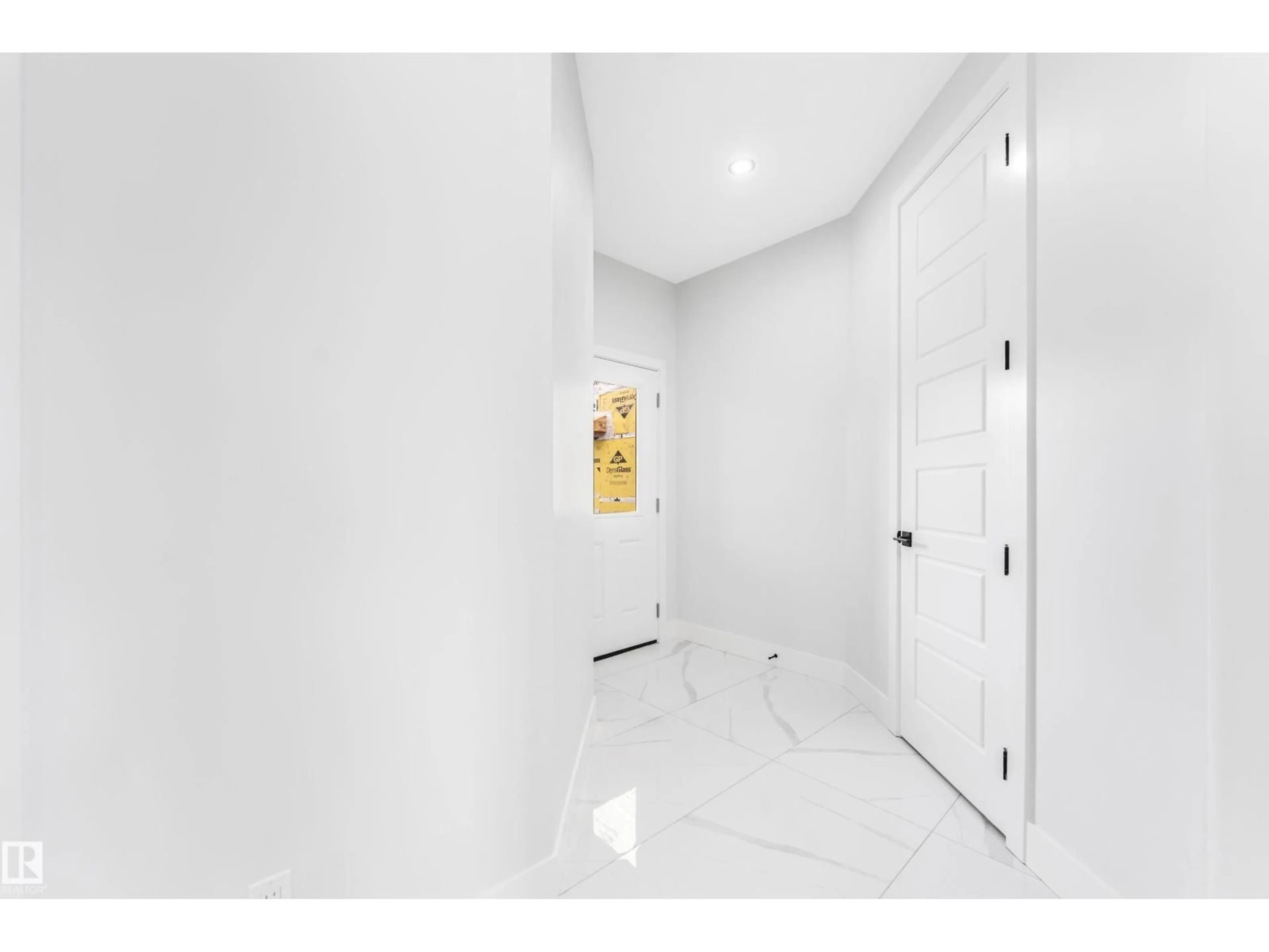 Unknown for 4313 36 ST, Beaumont Alberta T4X3G8