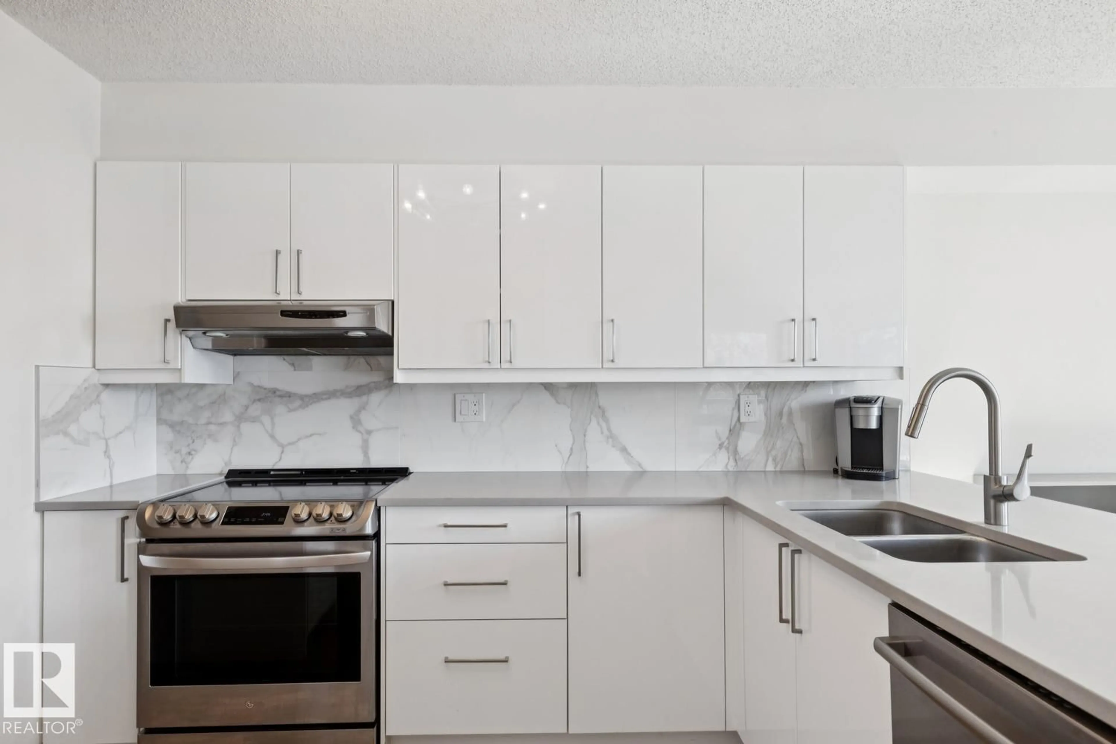 Standard kitchen, ceramic/tile floor for #401 - 10545 SASKATCHEWAN DR, Edmonton Alberta T6E6C6