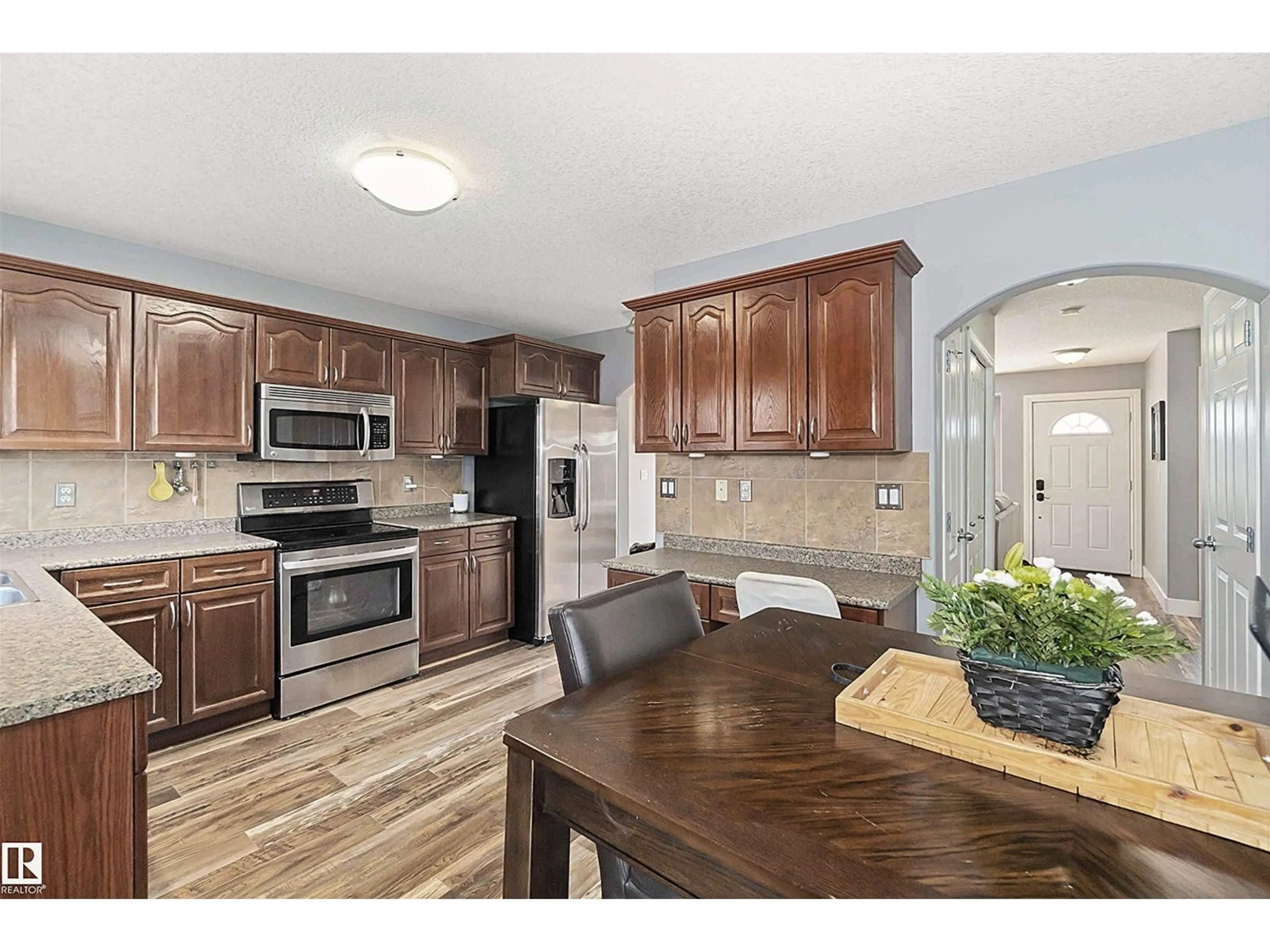 Open concept kitchen, unknown for 3818 53 ST, Gibbons Alberta T0A1N0