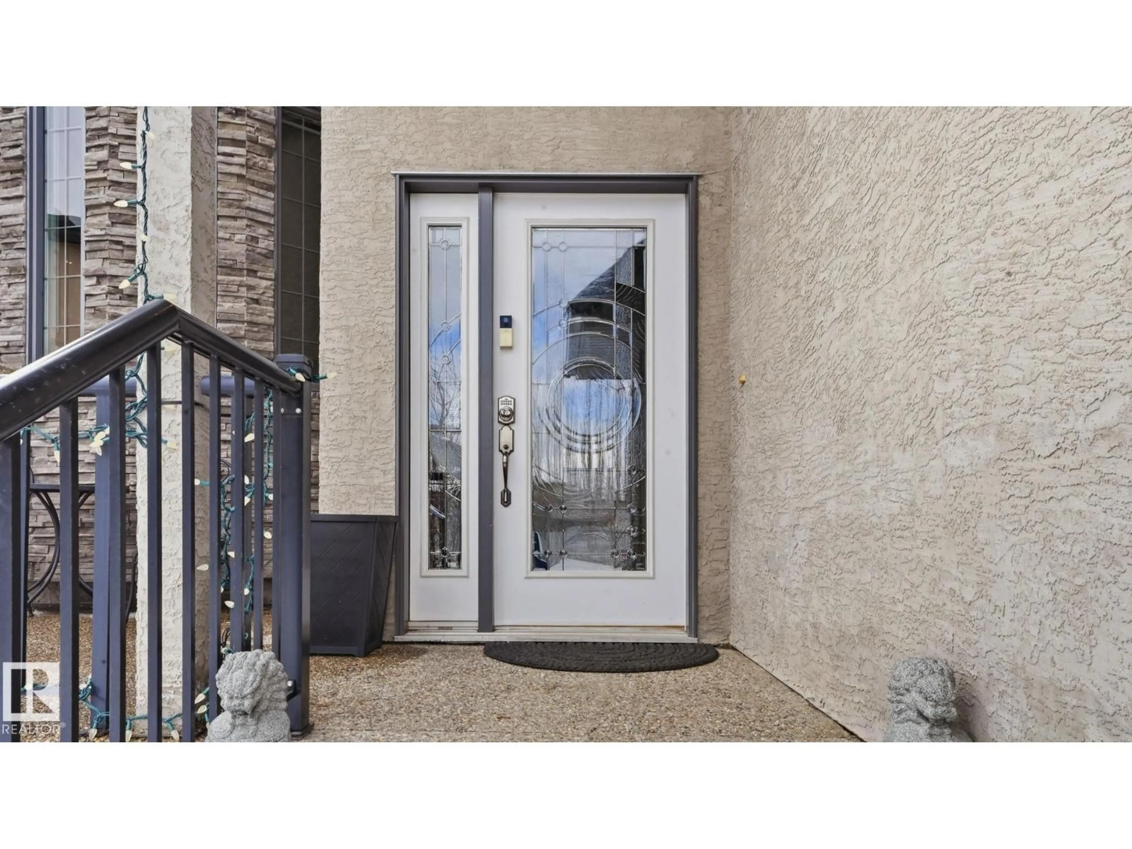 Indoor entryway for NW - 17508 110 ST, Edmonton Alberta T5X0B7