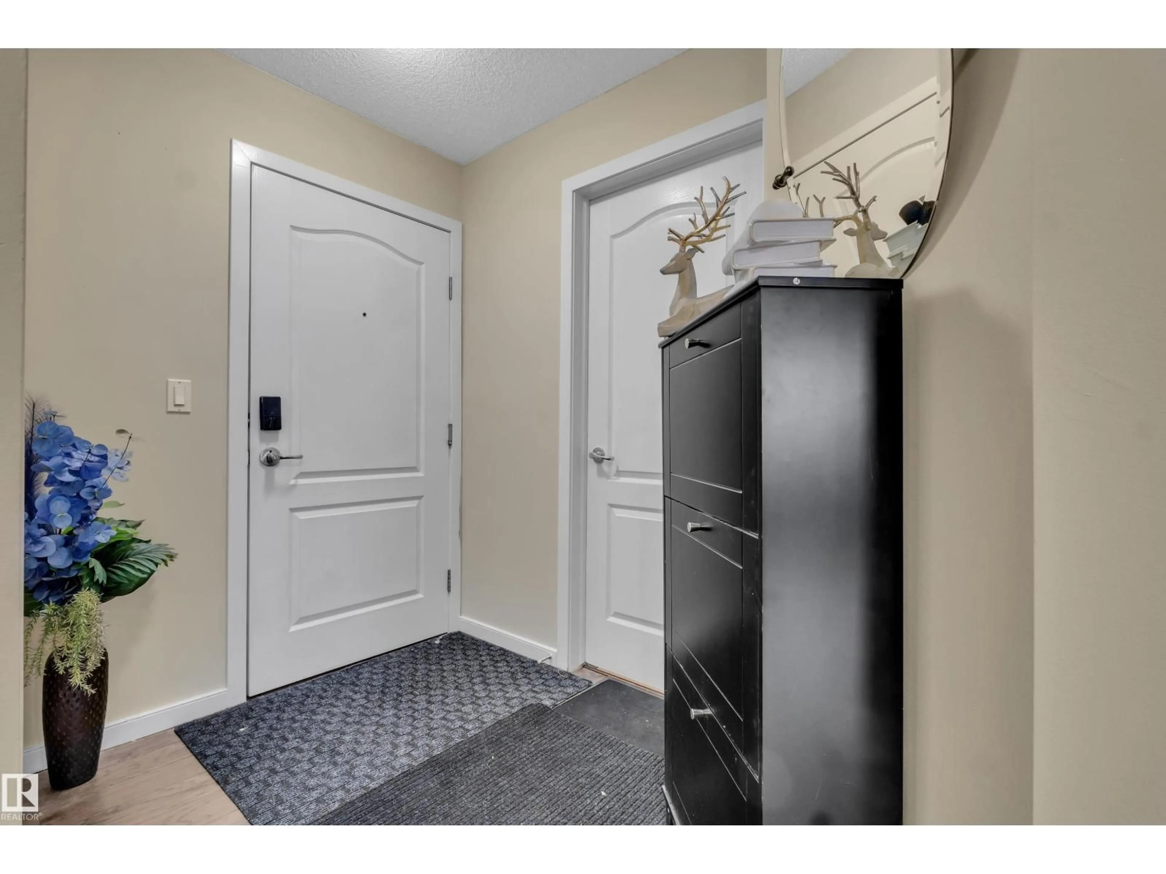 Indoor entryway for #320 - 392 SILVER BERRY RD, Edmonton Alberta T6T0H1