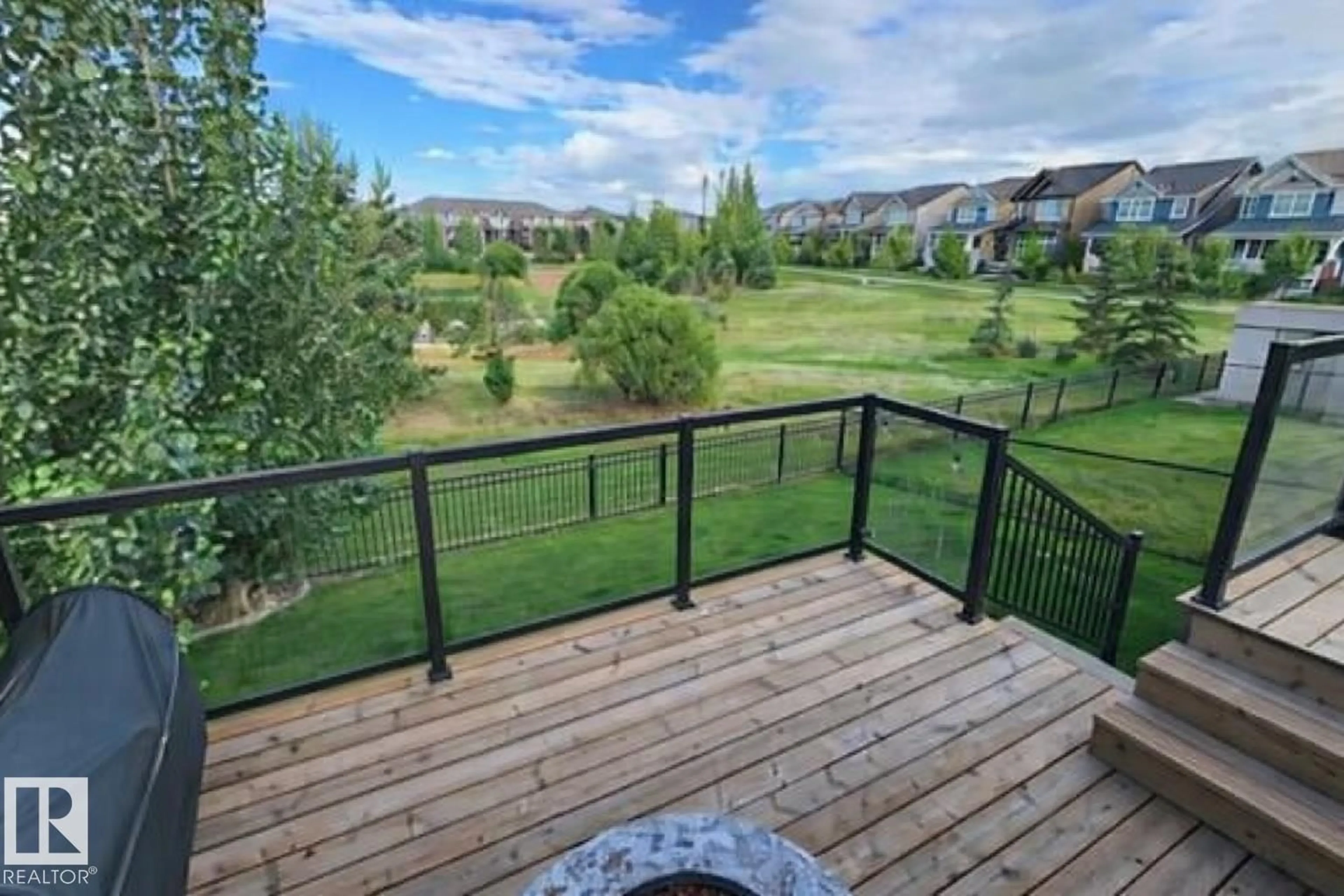 A pic from outside/outdoor area/front of a property/back of a property/a pic from drone, water/lake/river/ocean view for 1564 CHAPMAN WY, Edmonton Alberta T6W0Z1