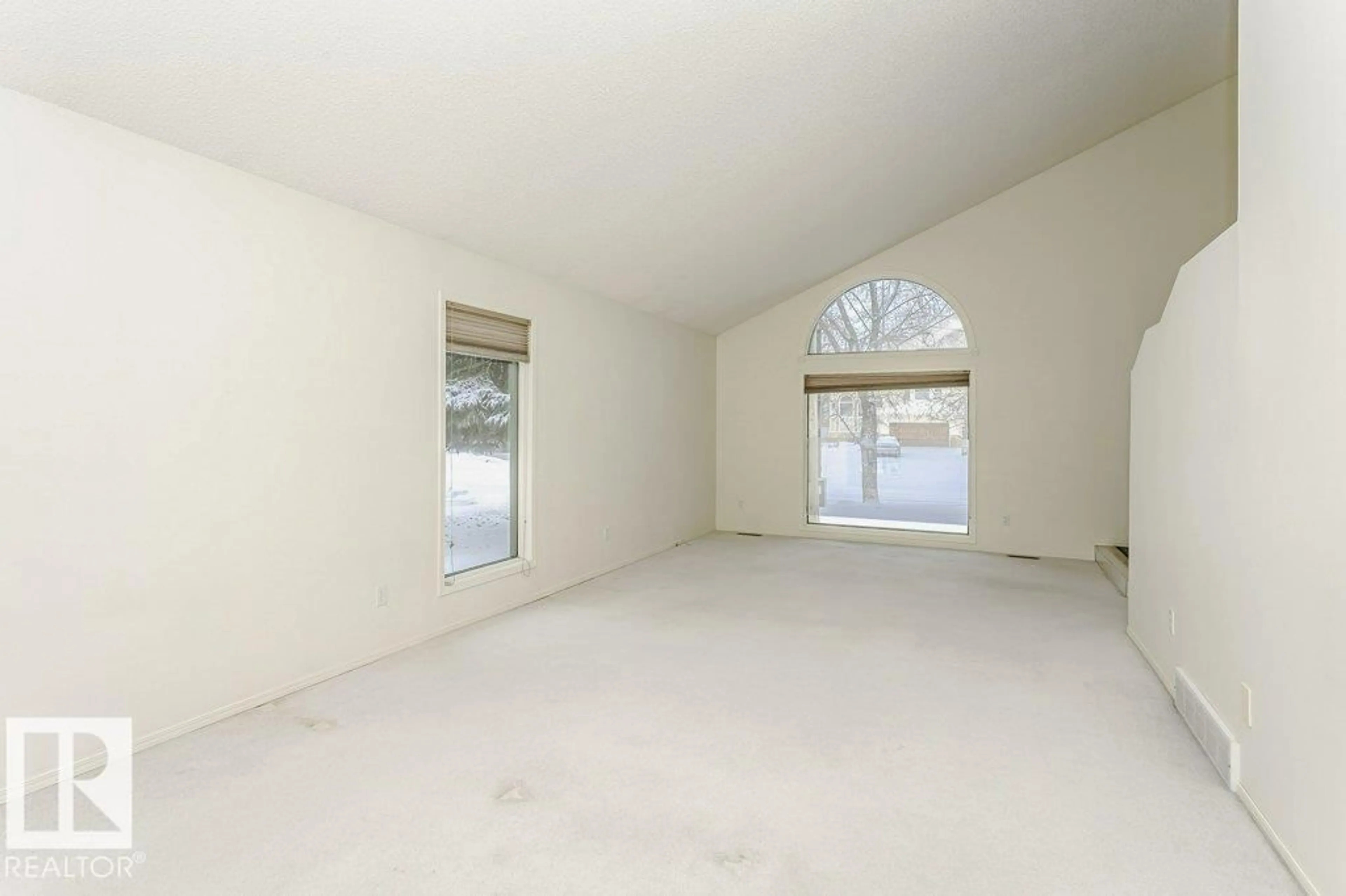 A pic of a room for 1389 FALCONER RD, Edmonton Alberta T6R2C5