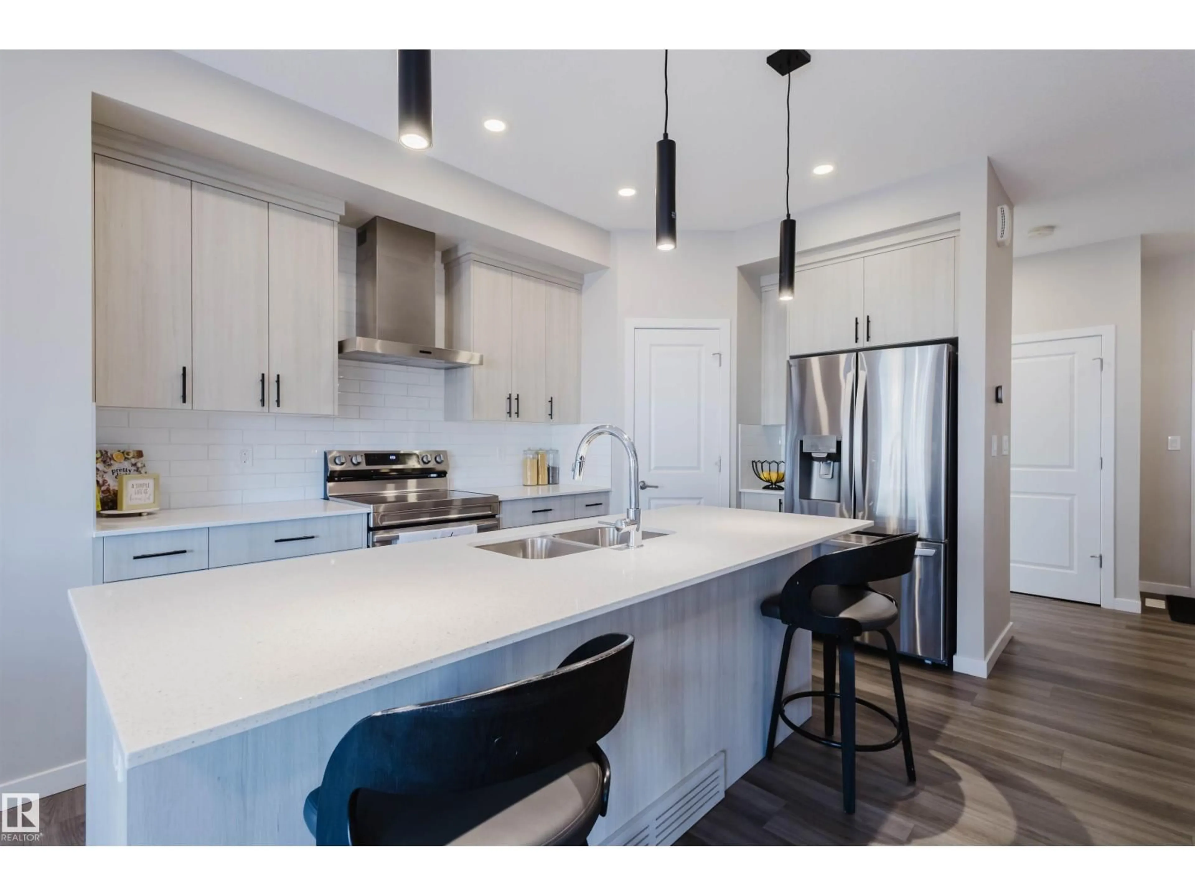 Open concept kitchen, unknown for SW - 5612 HAWTHORN WY, Edmonton Alberta T6X3C1