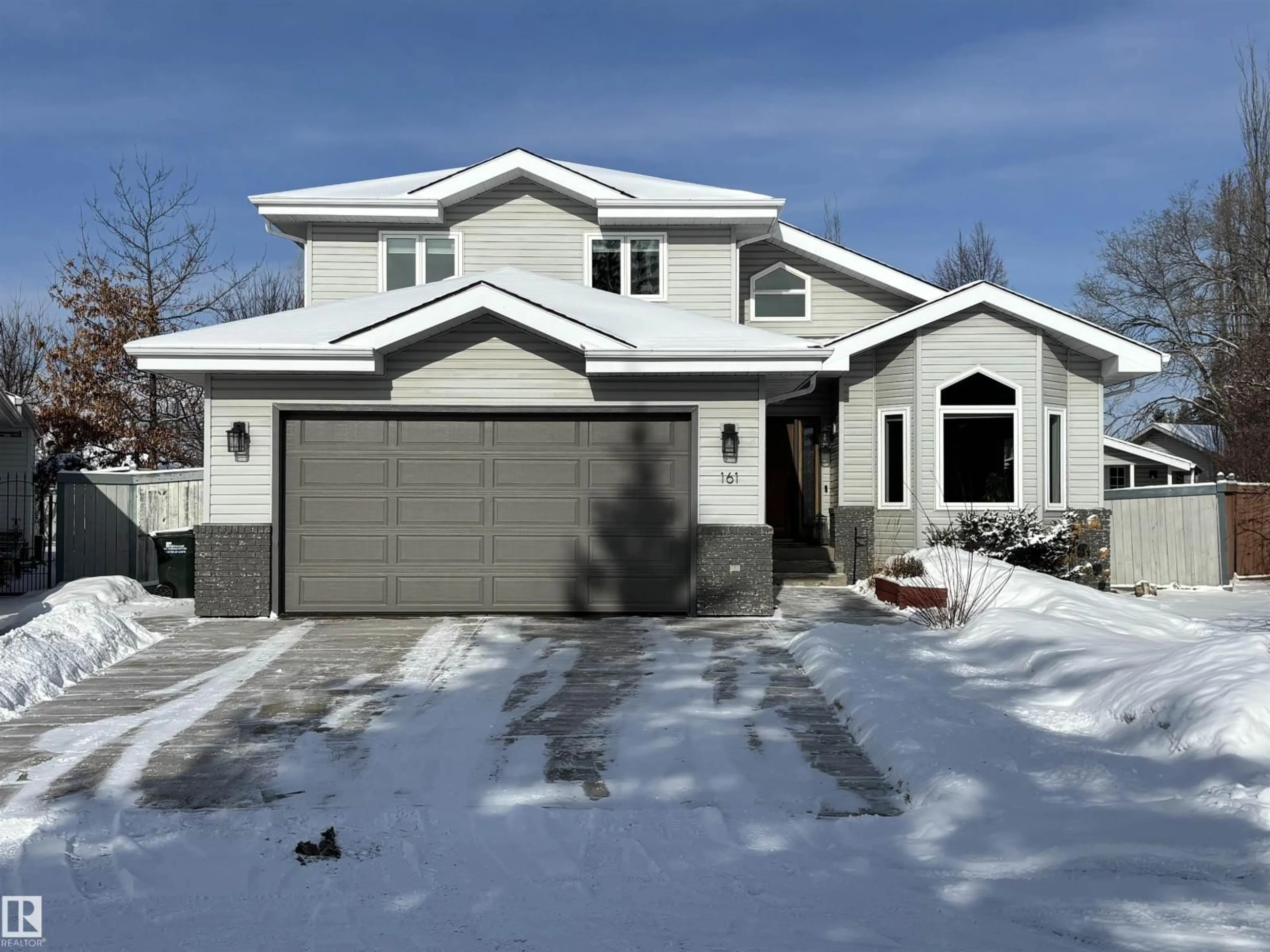 Home with vinyl exterior material, street for 161 HIGHLAND WY, Sherwood Park Alberta T8A5R2