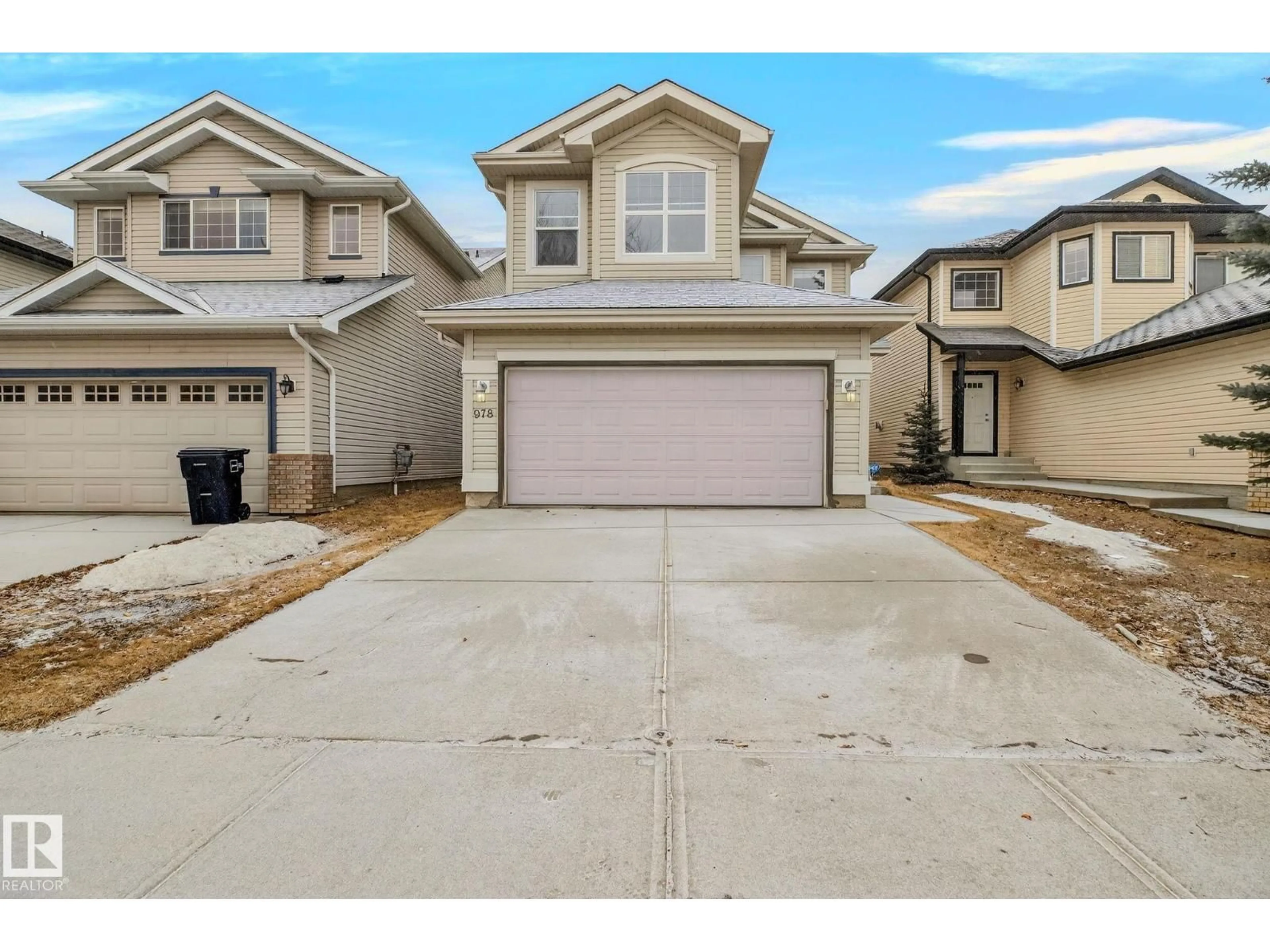 Unknown for 978 RUTHERFORD RD SW, Edmonton Alberta T6W1W9