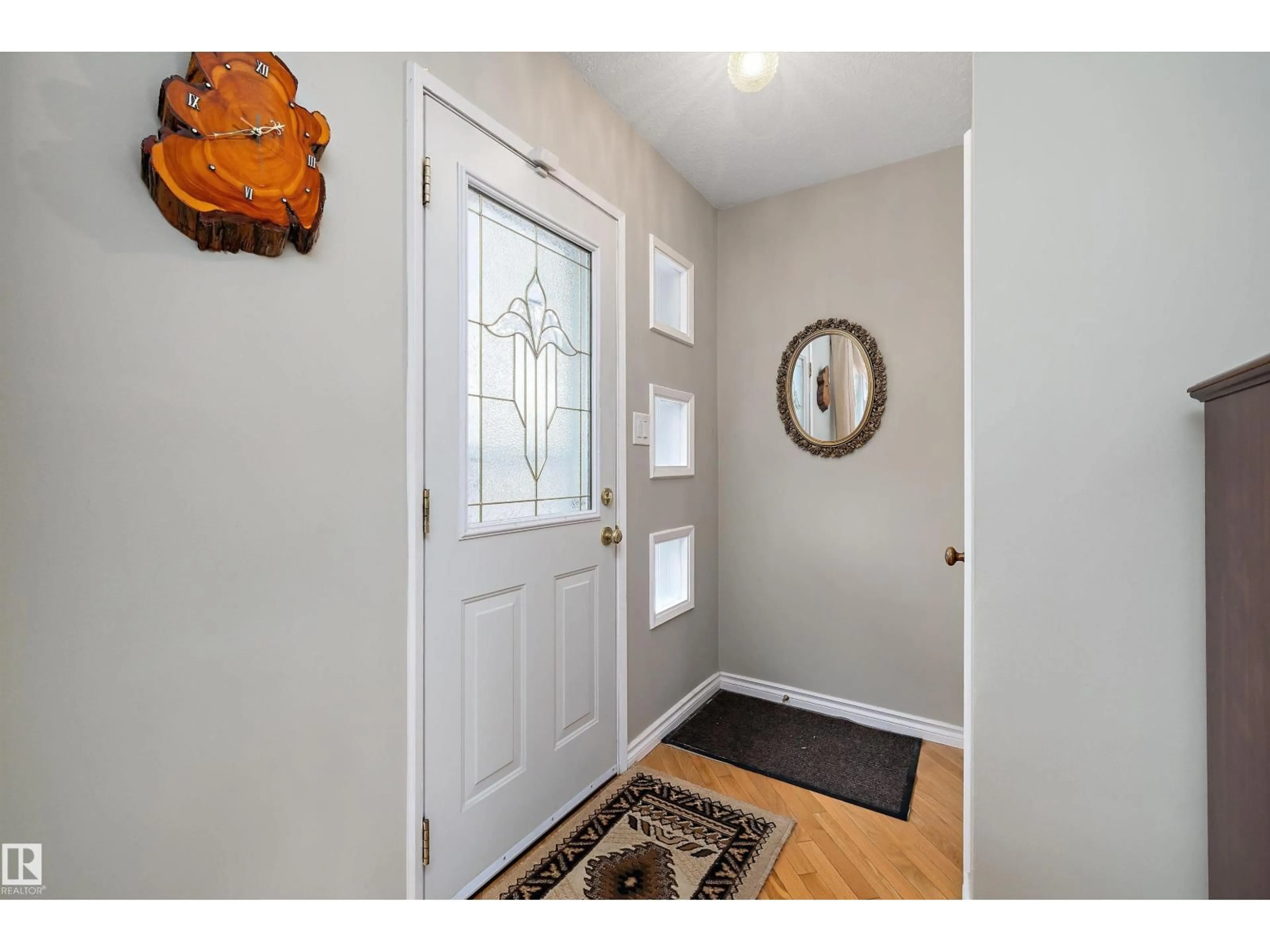 Indoor entryway for NW - 10815 131 ST, Edmonton Alberta T5M1B3