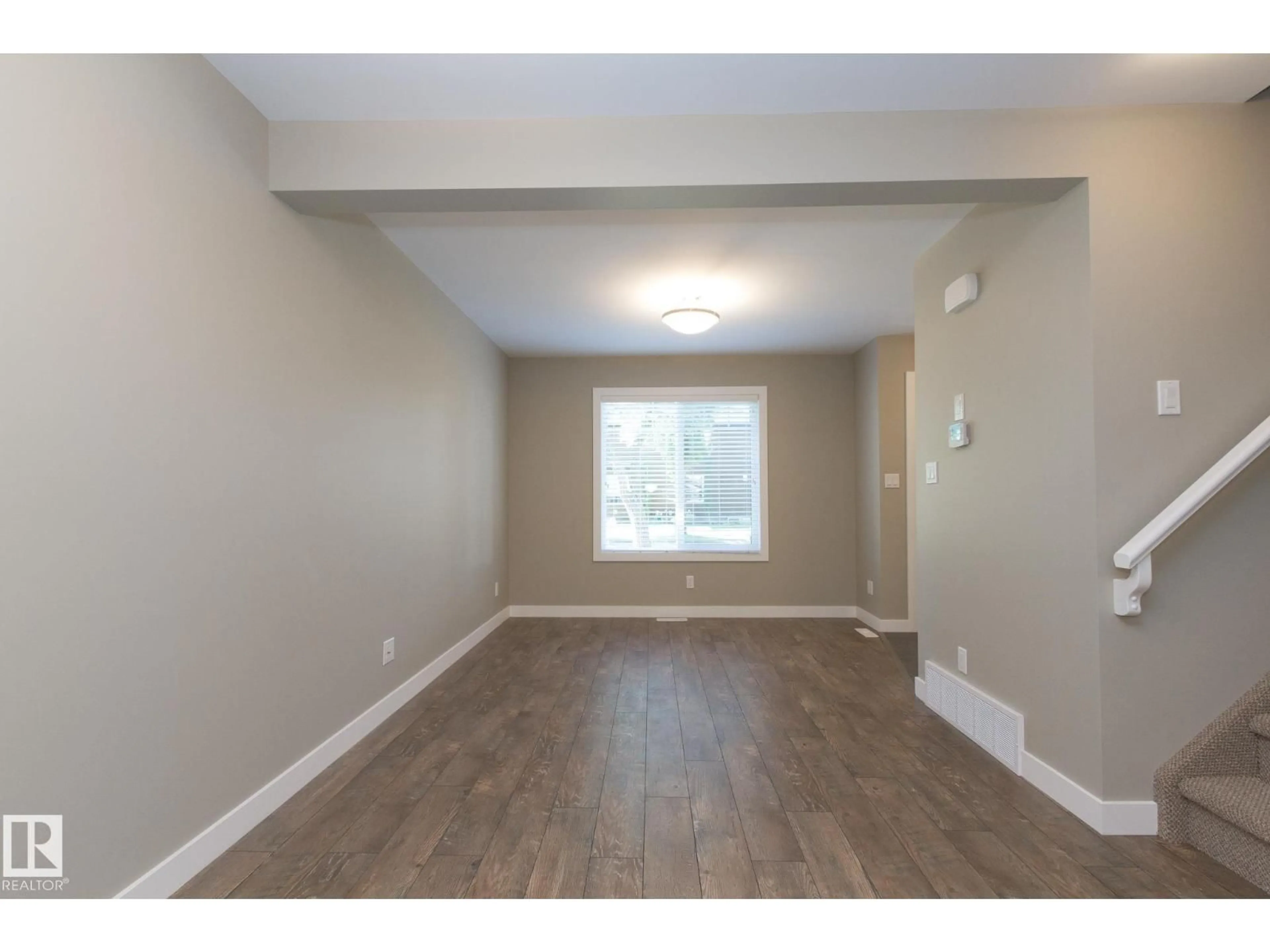 A pic of a room for NW - 12504 119 AV, Edmonton Alberta T5L2Z5