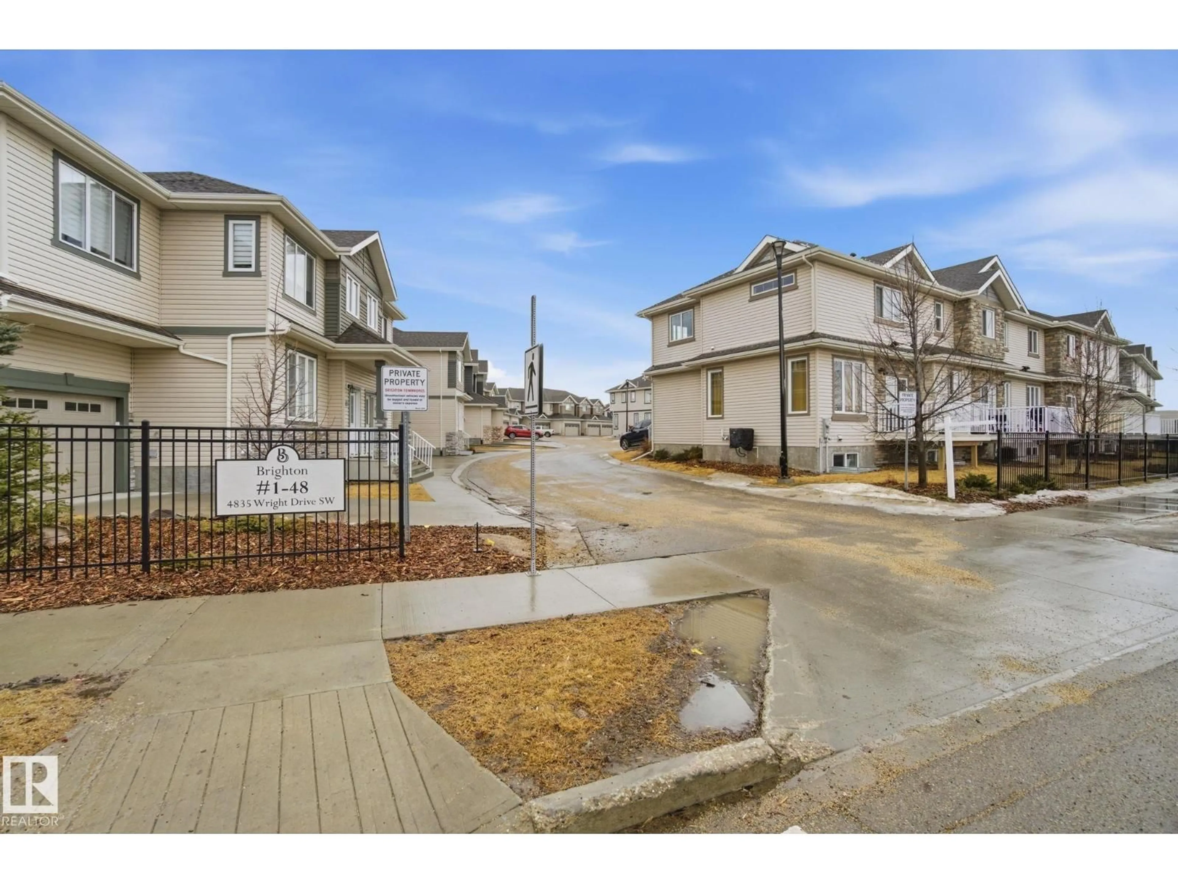 Unknown for 4835 - 18 WRIGHT DR, Edmonton Alberta T6W3T2