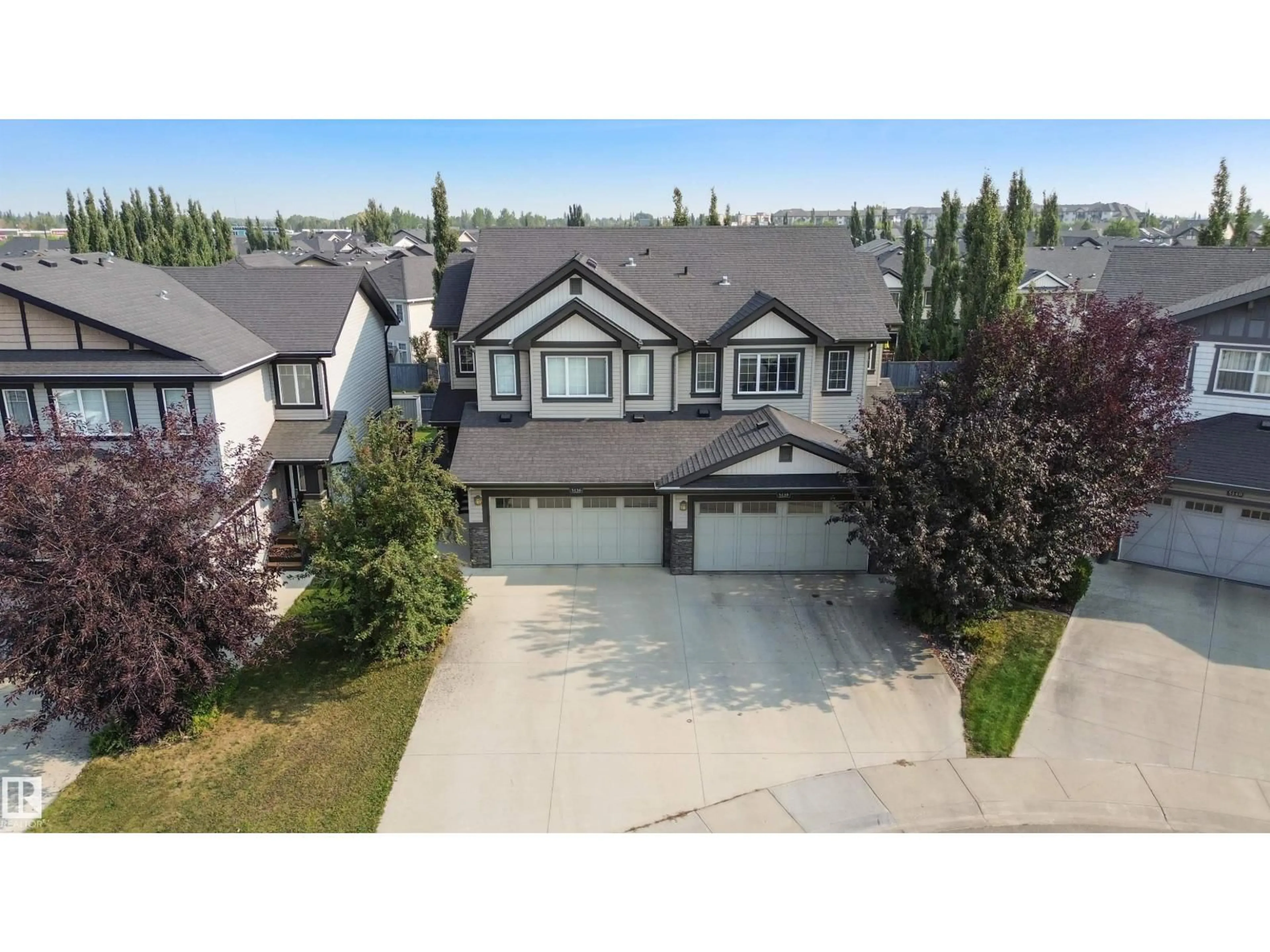A pic from outside/outdoor area/front of a property/back of a property/a pic from drone, street for 5138 GODSON CL, Edmonton Alberta T5T4P7