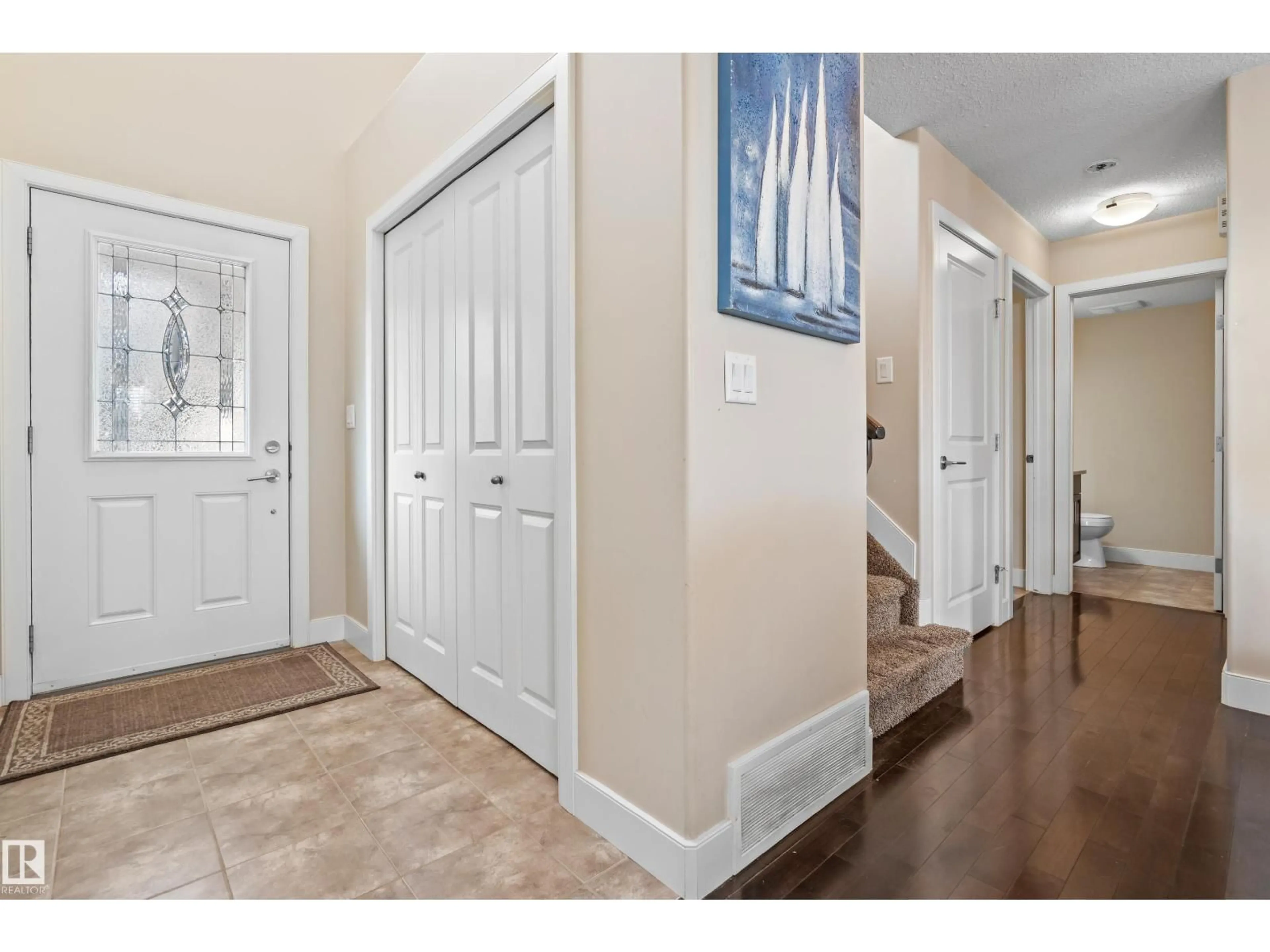 Indoor entryway for 5138 GODSON CL, Edmonton Alberta T5T4P7