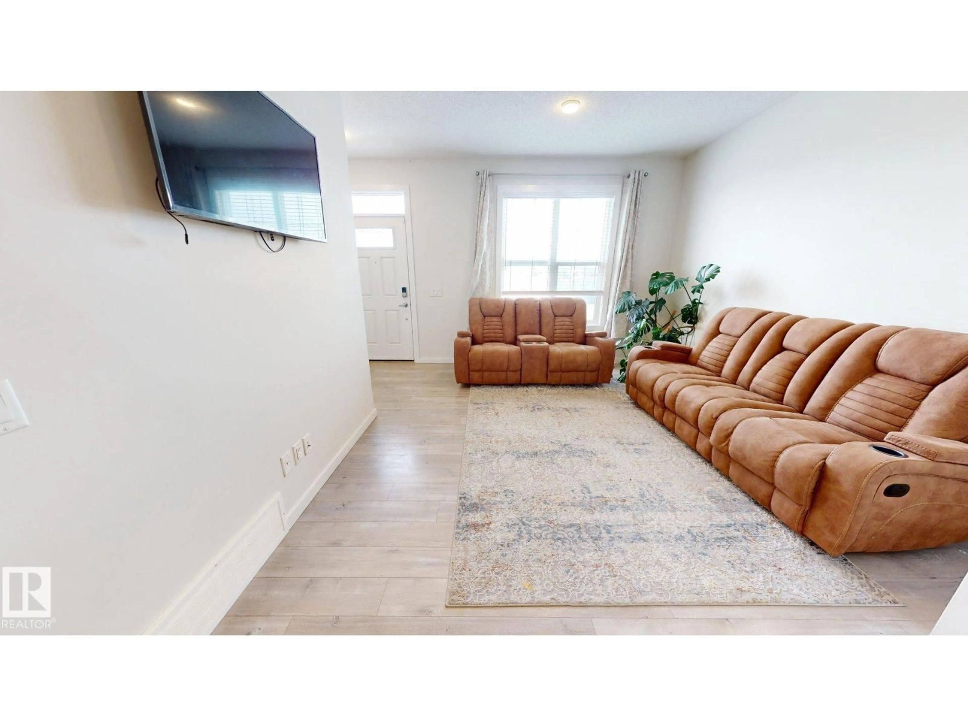 Living room with furniture, unknown for 2093 MAPLE RD, Edmonton Alberta T6T2S8