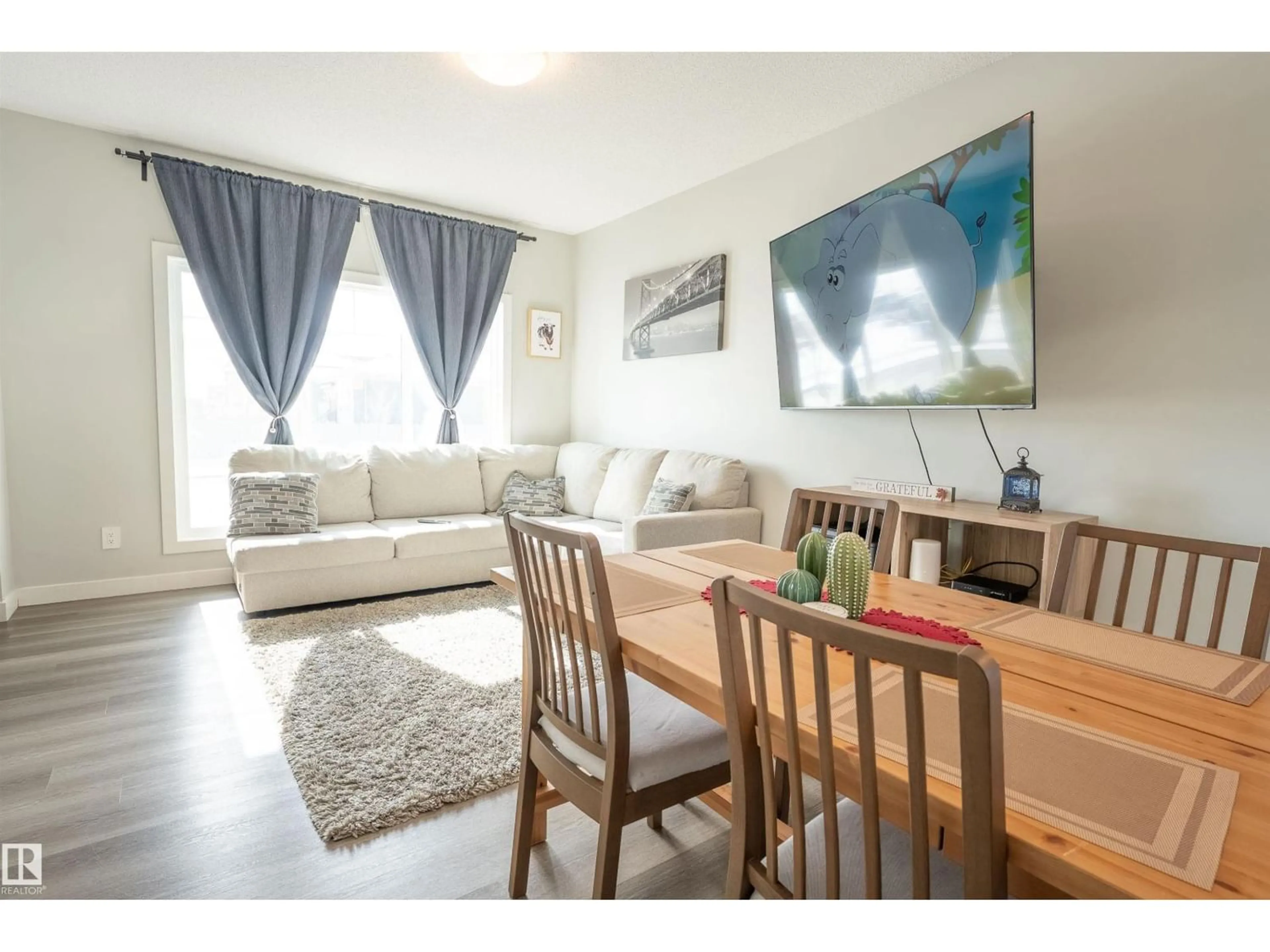 Unknown for 656 BLACK STONE, Leduc Alberta T0C0V0