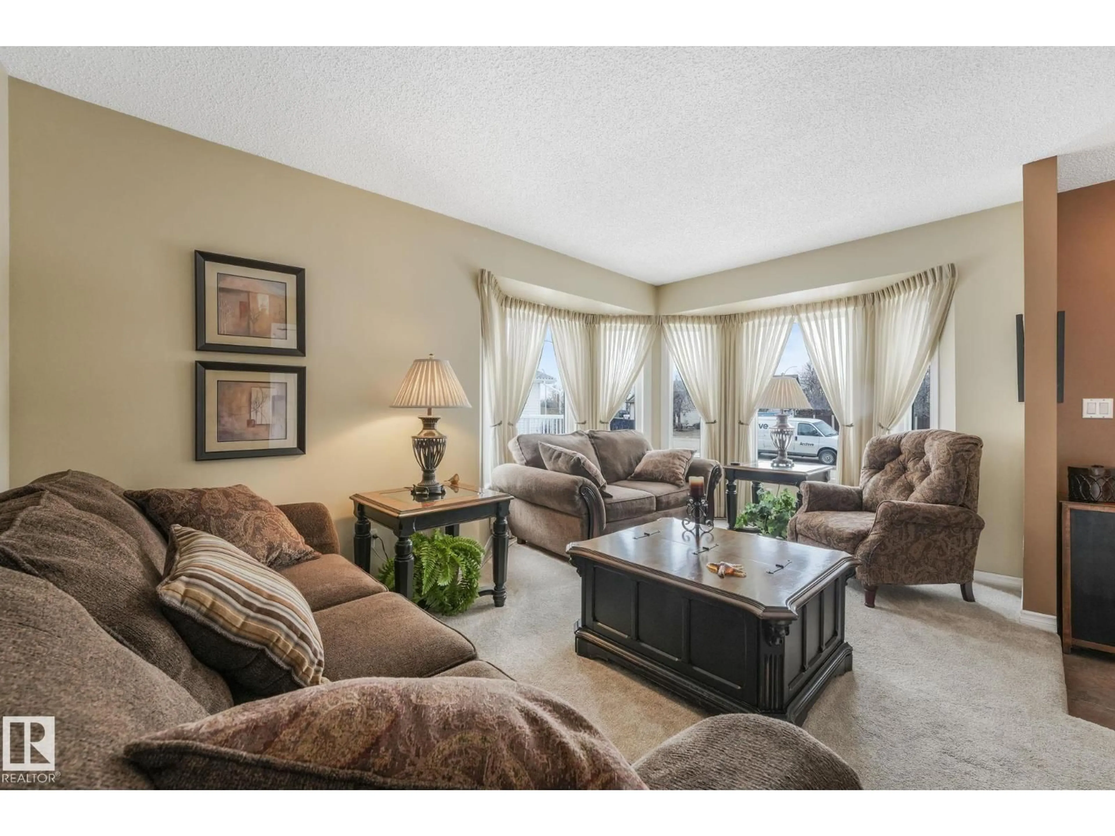 Living room with furniture, unknown for 5 DEACON DR, Sherwood Park Alberta T8H1M8