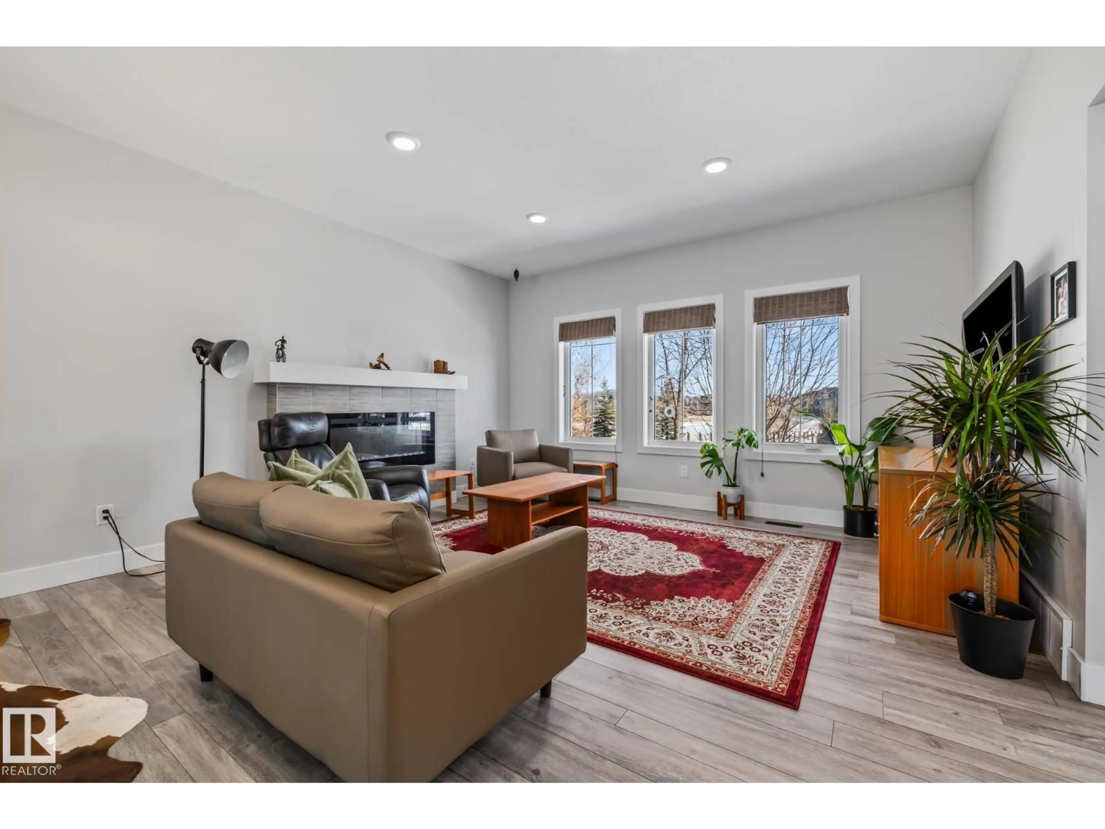 Living room with furniture, unknown for 3108 KESWICK WY, Edmonton Alberta T6W1A5