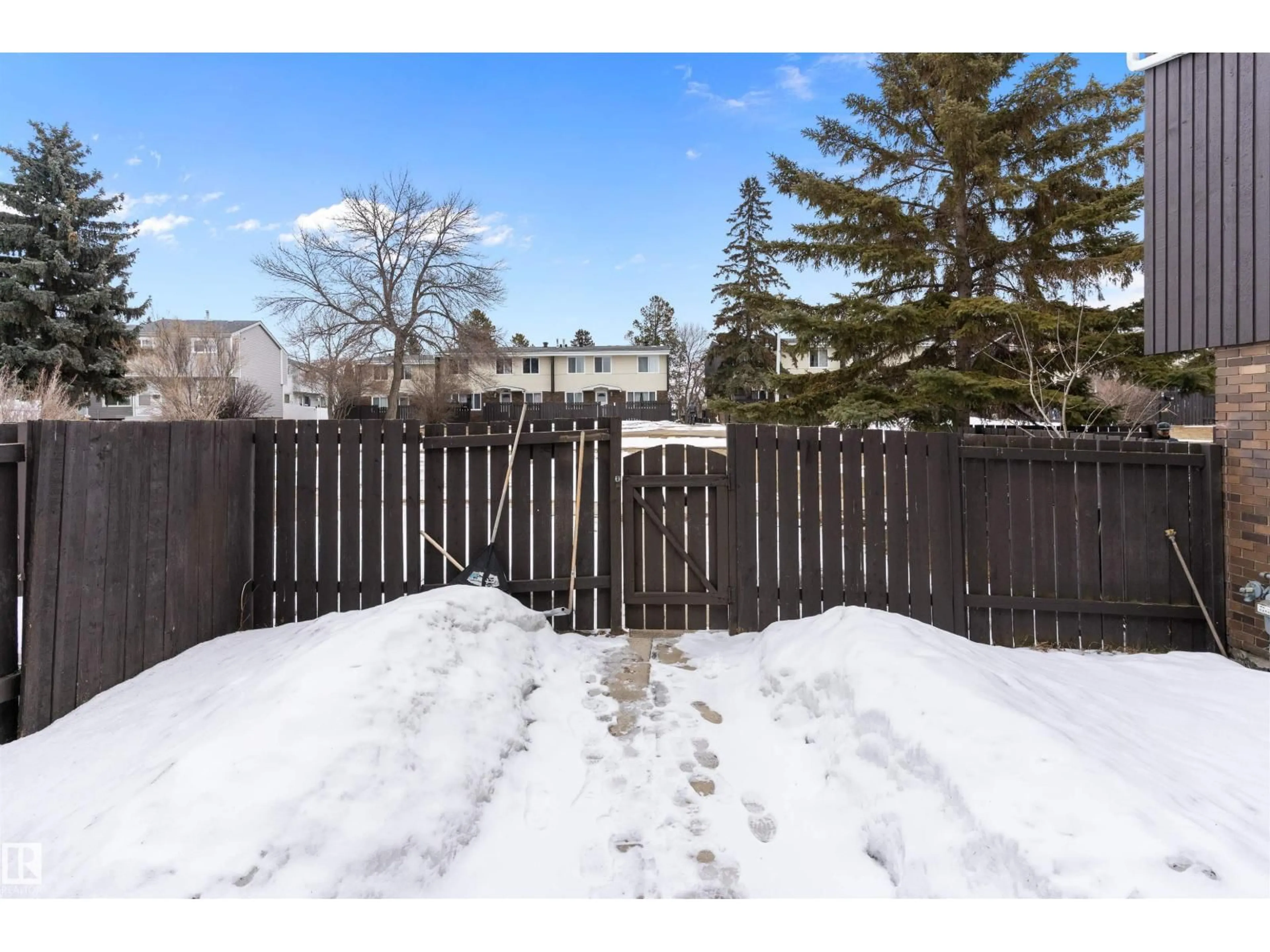 Patio, unknown for NW - 196 ROSELAND VG, Edmonton Alberta T5E5R6