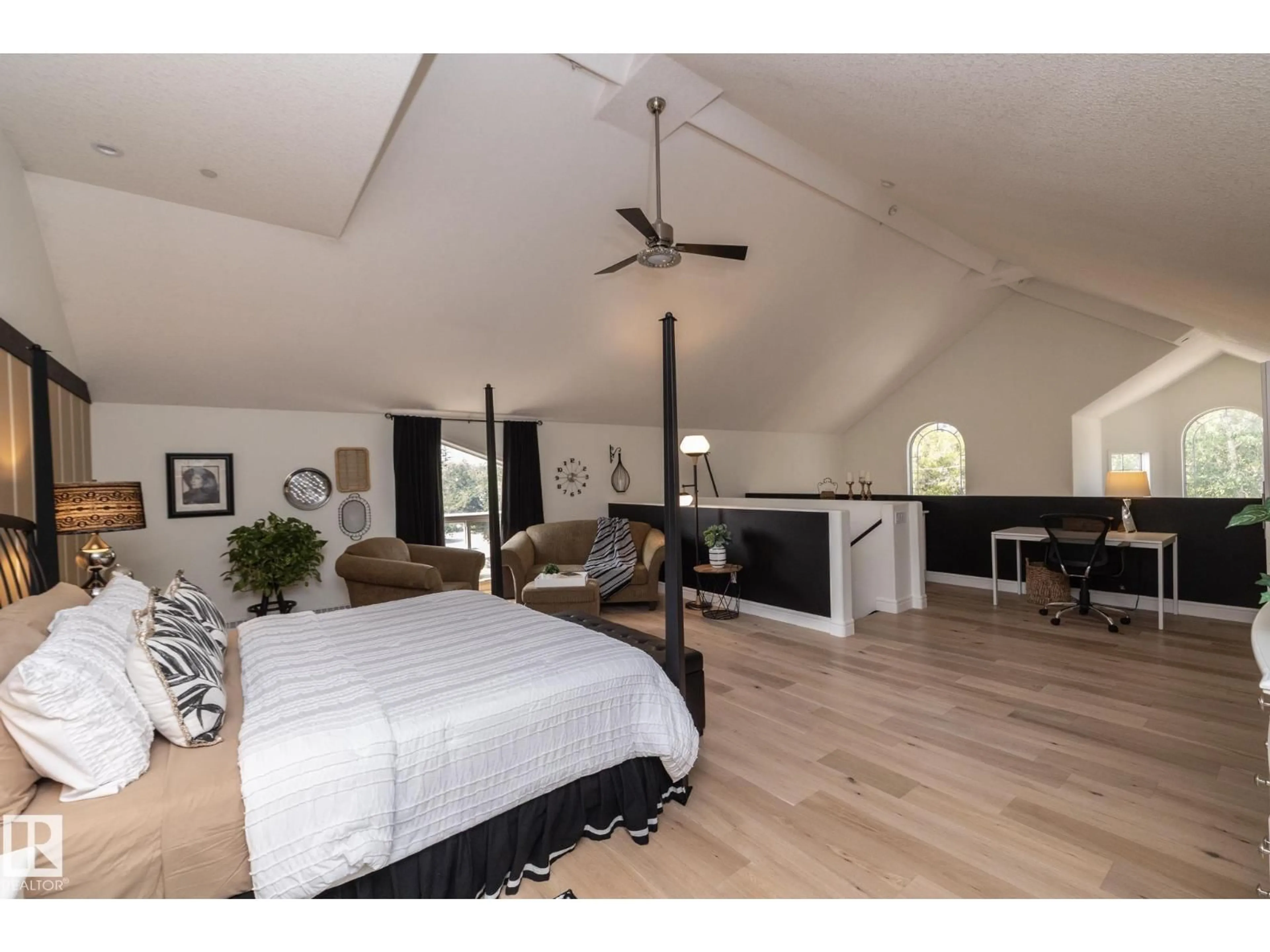 A pic of a room for #304 - 14 MISSION AV, St. Albert Alberta T8N1H4