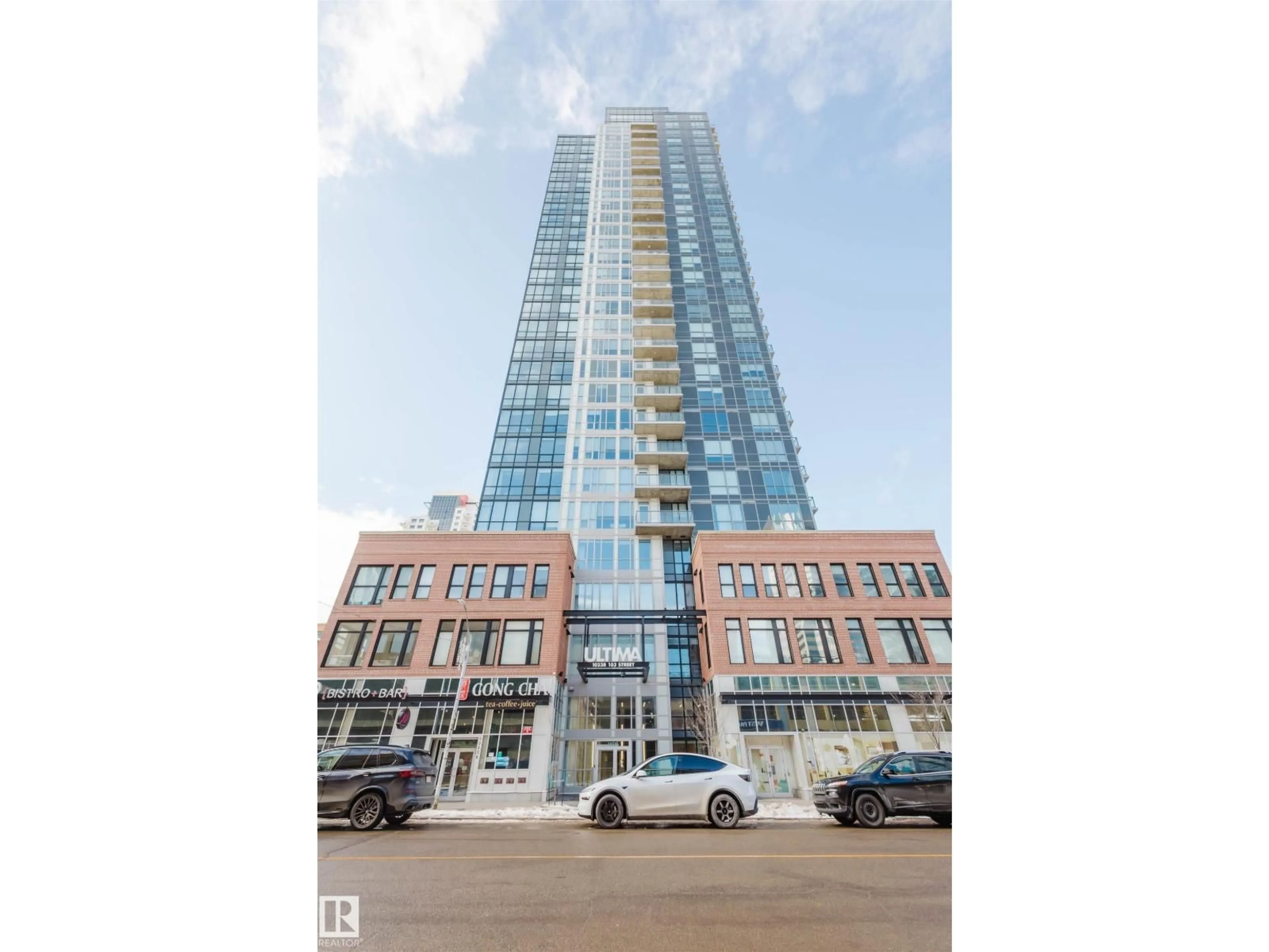 Indoor foyer for #502 - 10238 103 ST NW, Edmonton Alberta T5J0G6