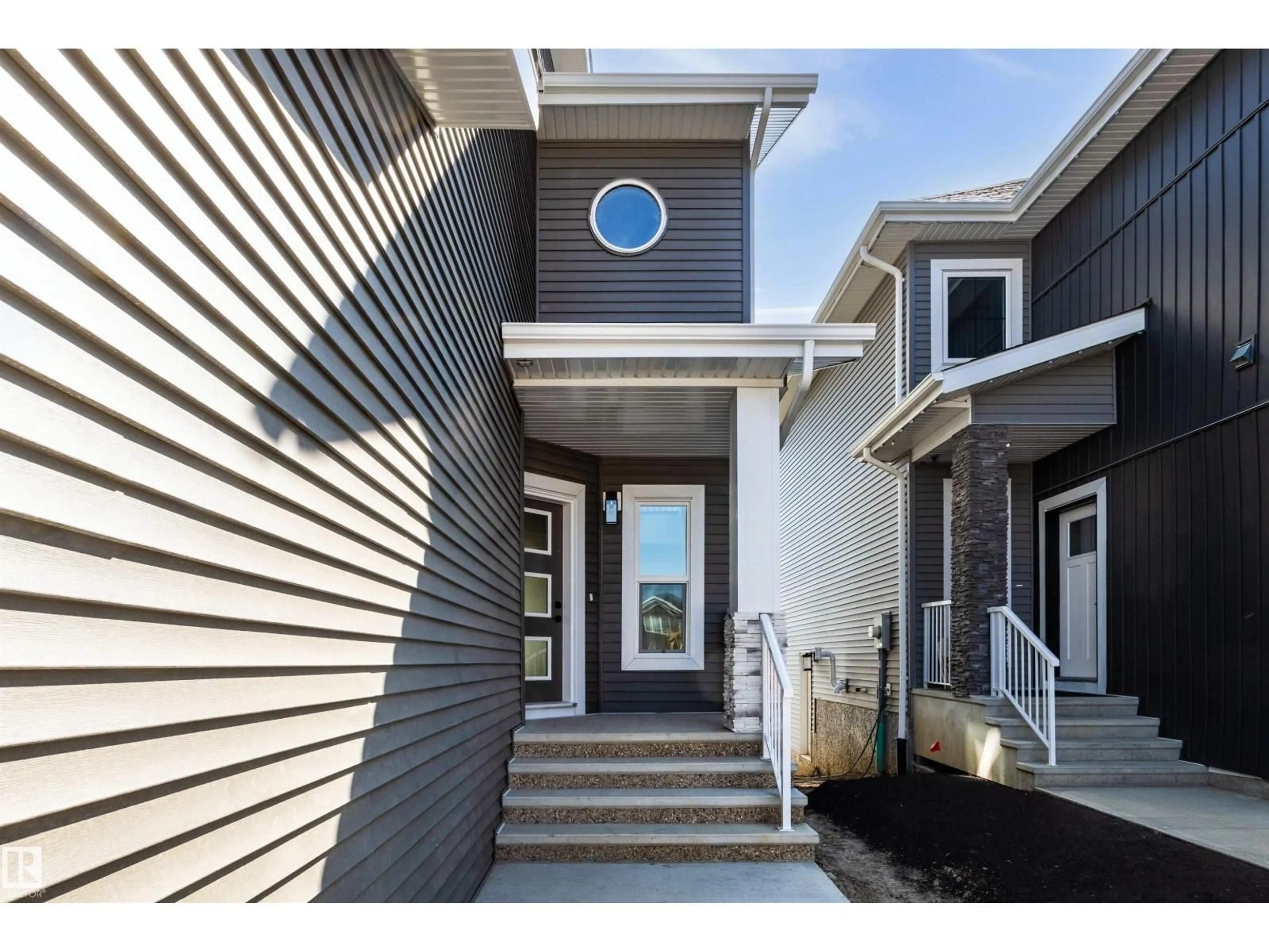 Home with vinyl exterior material, street for 3331 CHICKADEE DRIVE, Edmonton Alberta T5V1R5