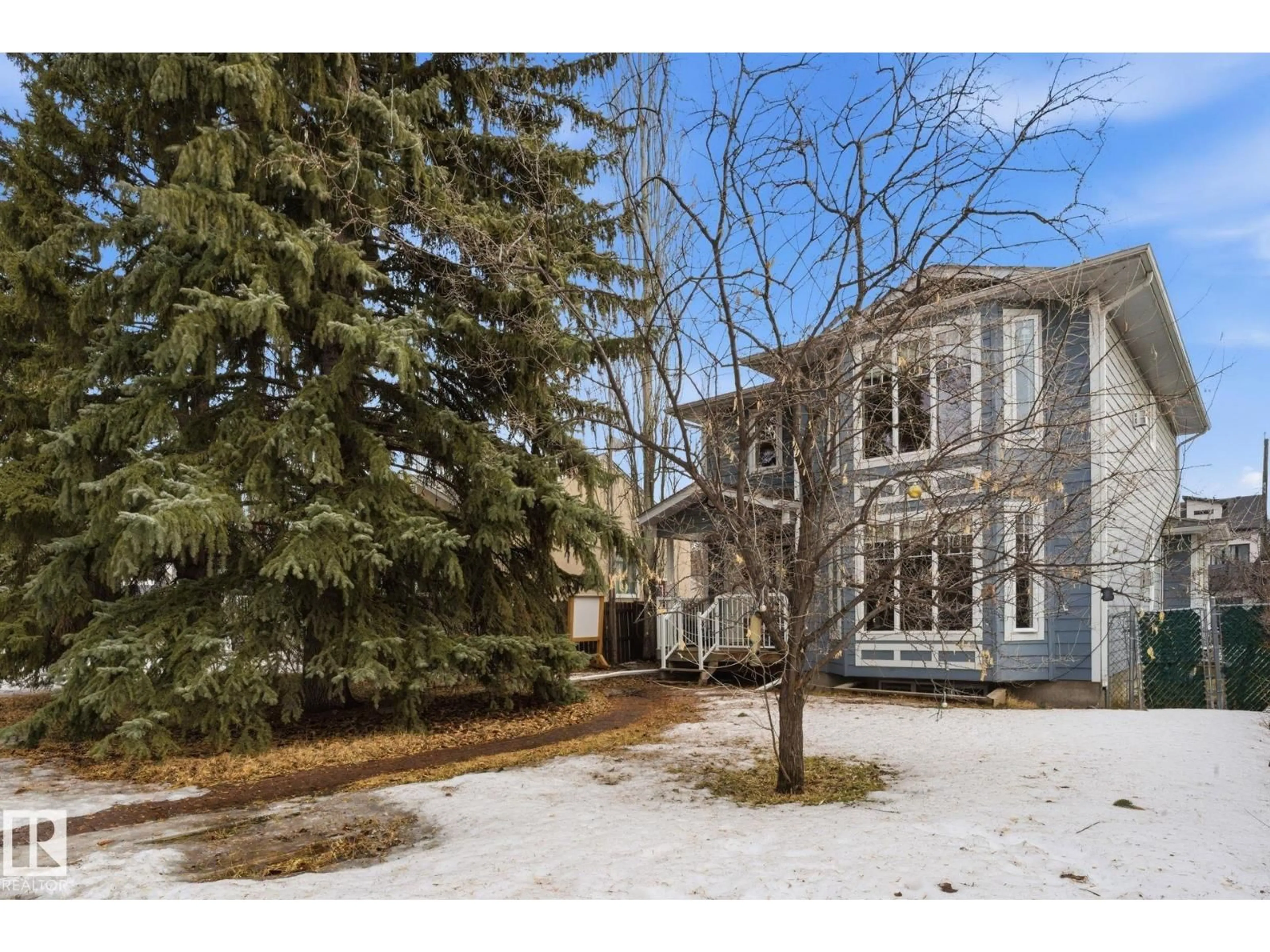 Unknown for 7235 112 ST, Edmonton Alberta T6G1J4