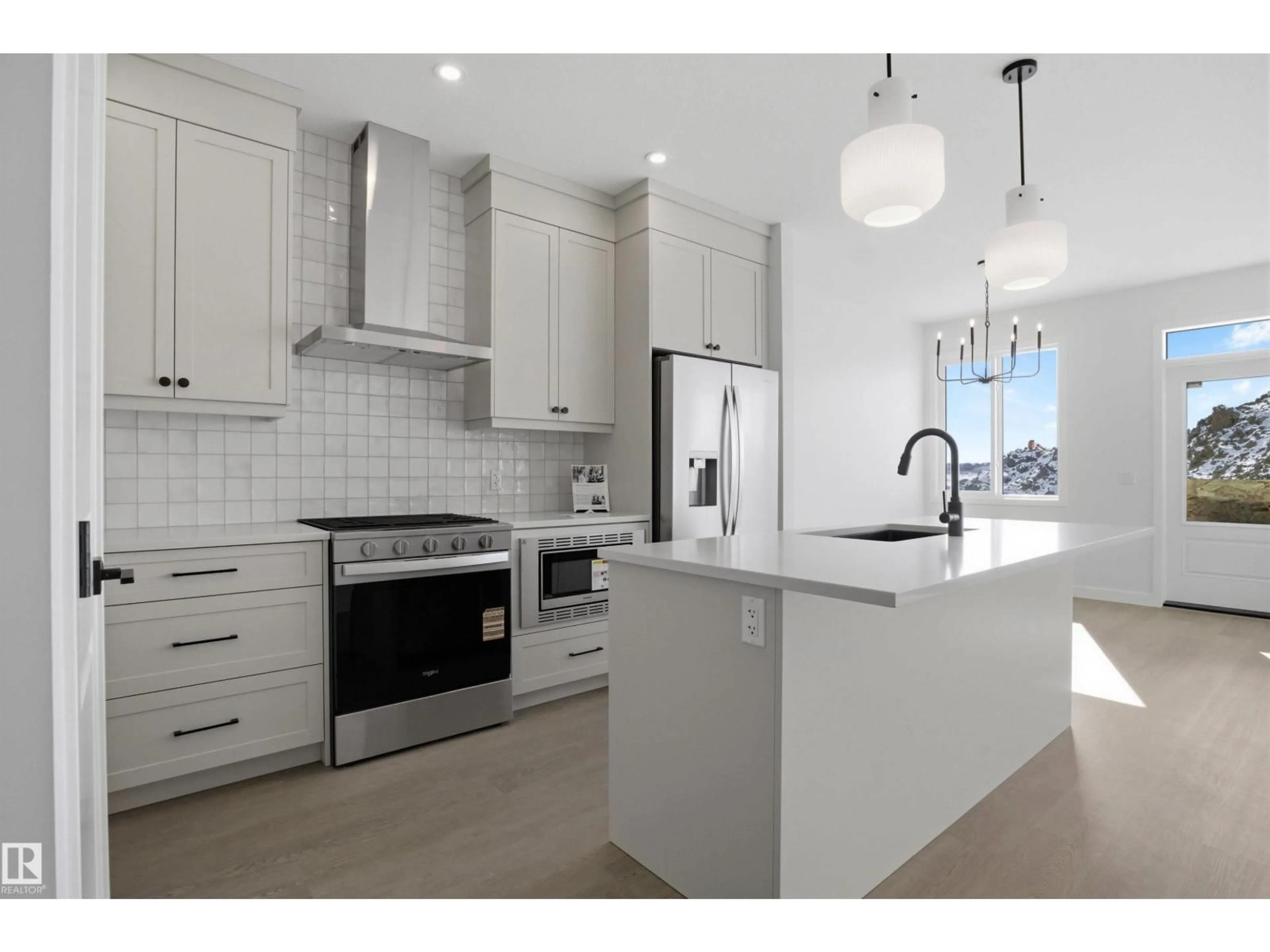 Open concept kitchen, ceramic/tile floor for 1126 CRISTALL CR, Edmonton Alberta T6W5S9