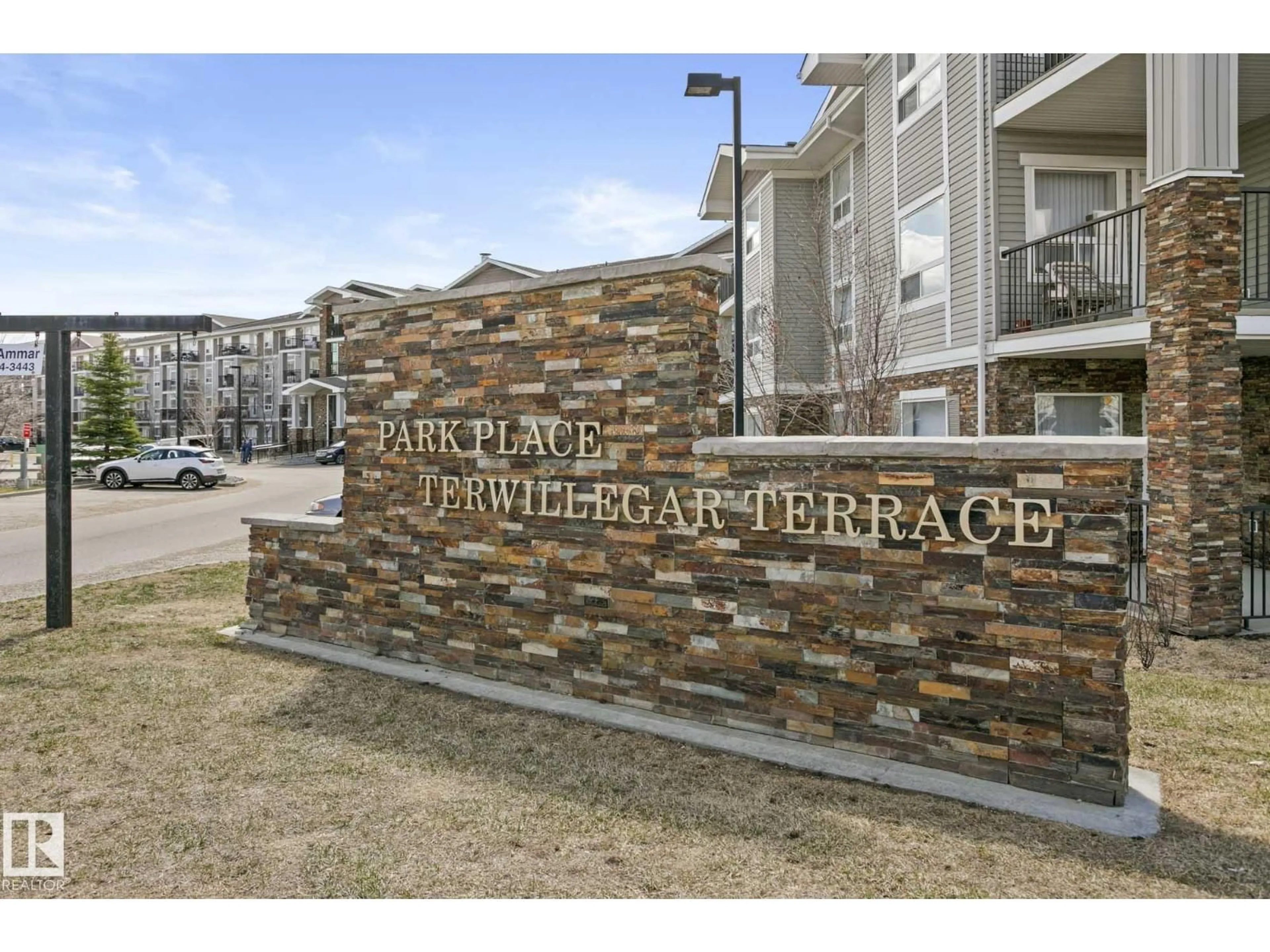 Unknown for 9363 SIMPSON DR, Edmonton Alberta T6R0N2