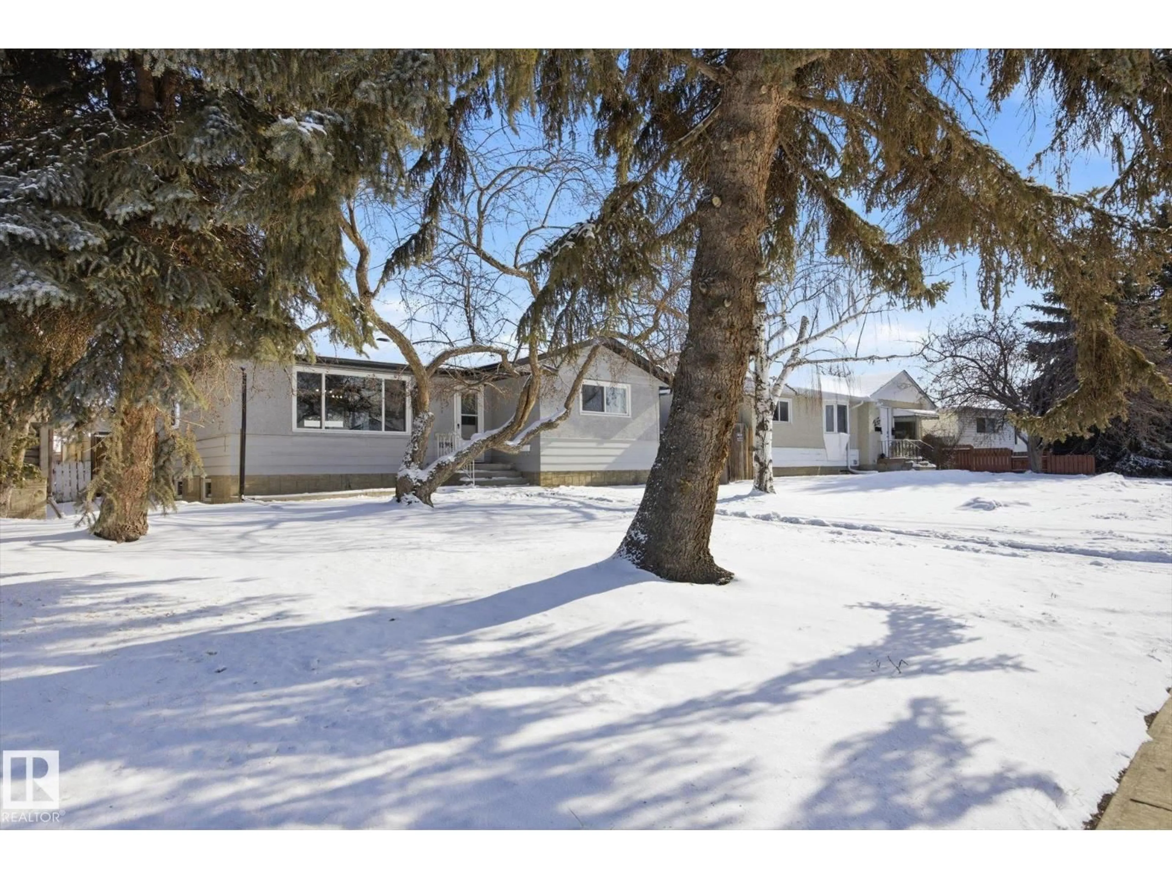 Unknown for NW - 12308 134A AV, Edmonton Alberta T5L3W4