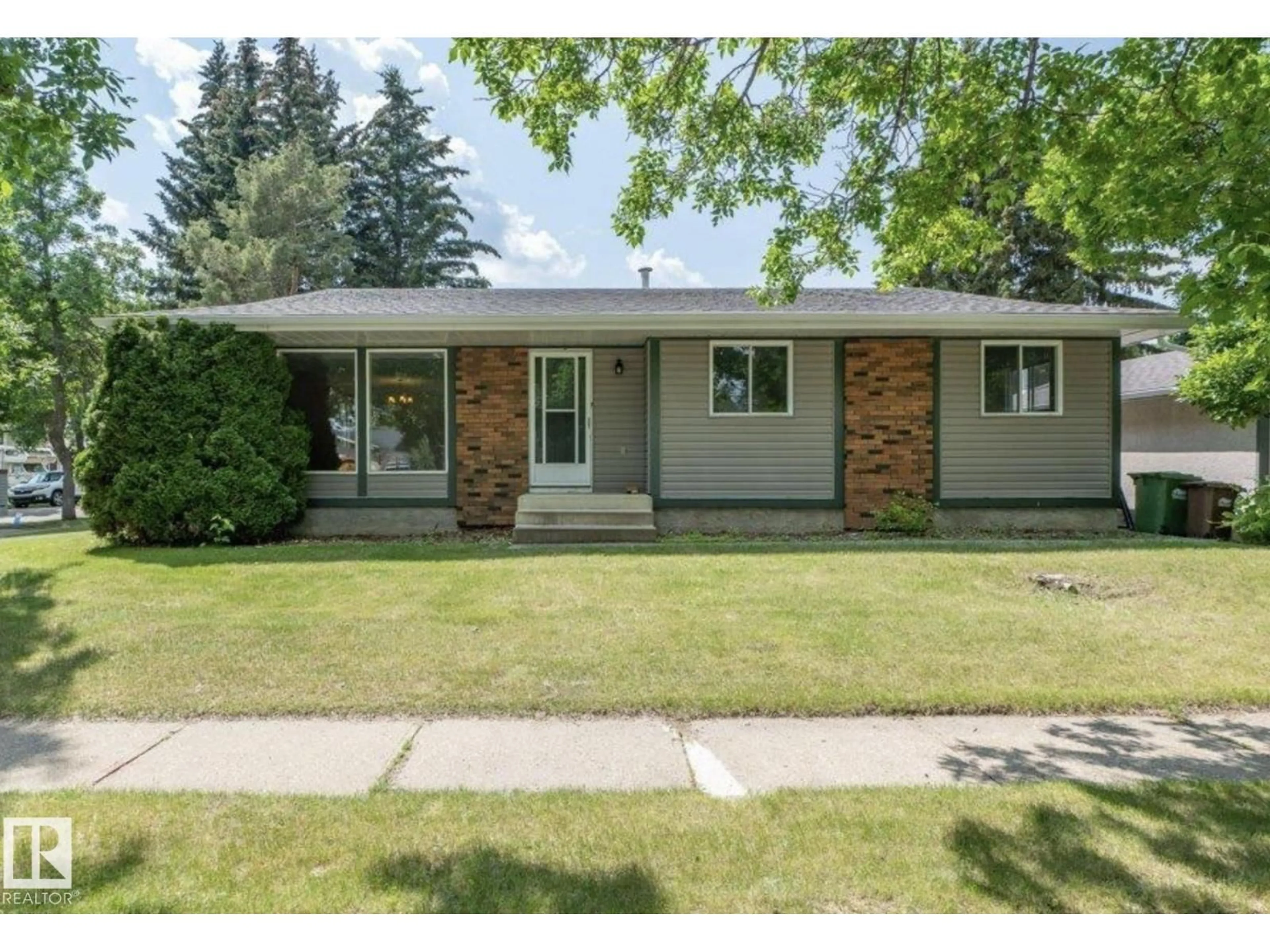 Unknown for 26 LONGVIEW CR, St. Albert Alberta T8N2W2