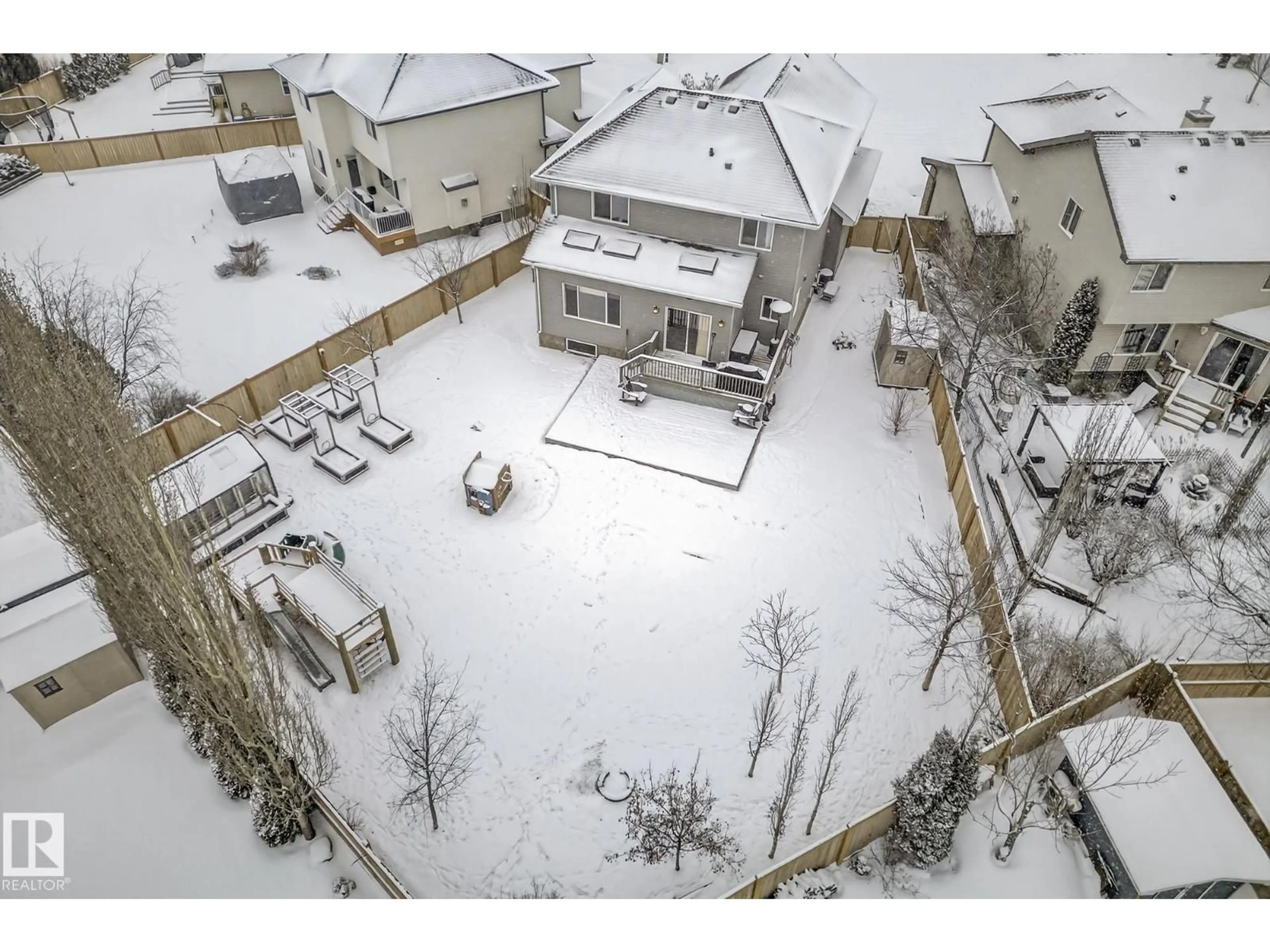 A pic from outside/outdoor area/front of a property/back of a property/a pic from drone, street for 112 WINDROSE DR, Leduc Alberta T9E8S7