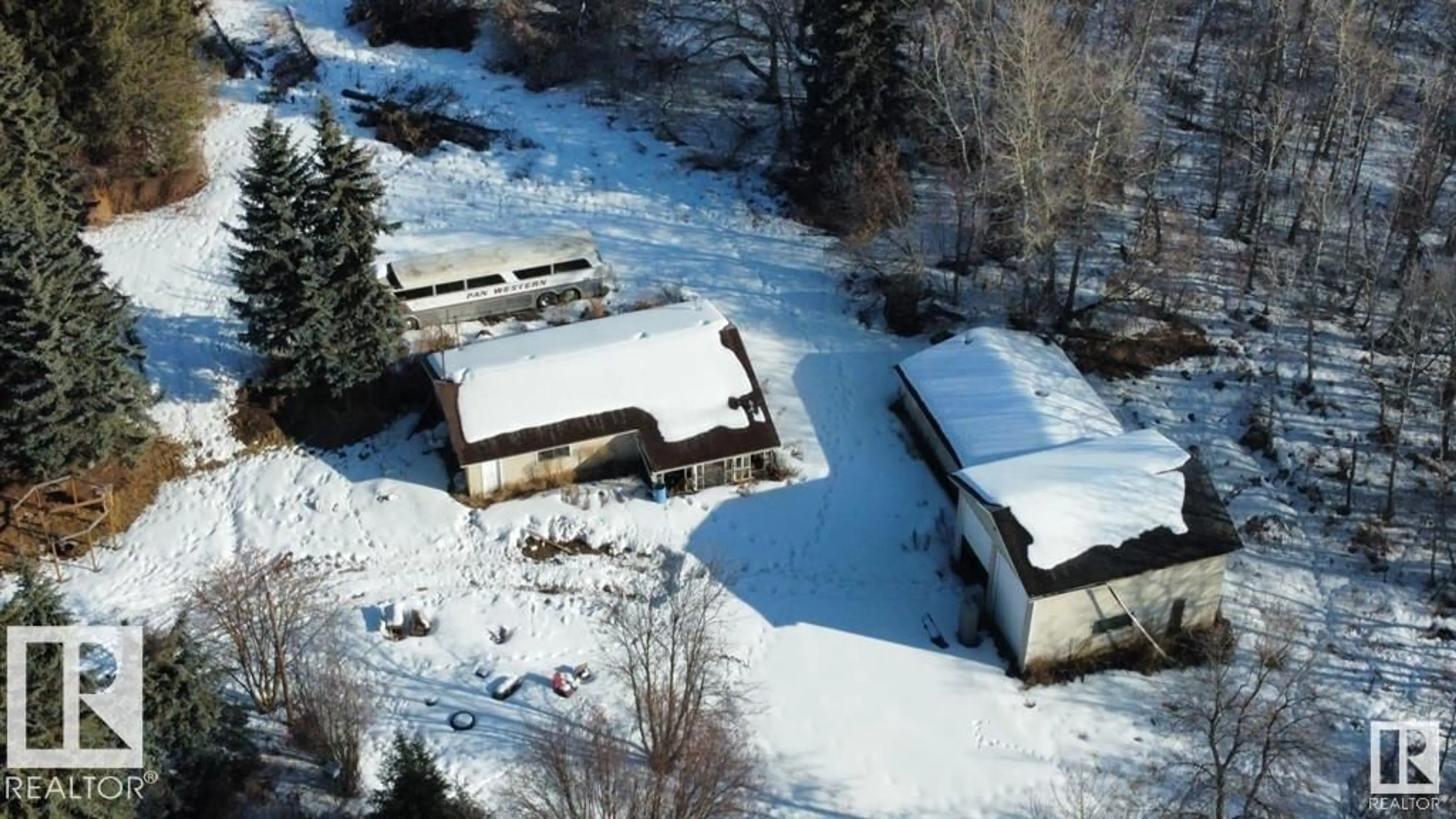 A pic from outside/outdoor area/front of a property/back of a property/a pic from drone, building for 54305 RR 253, St. Albert Alberta T8T0S6