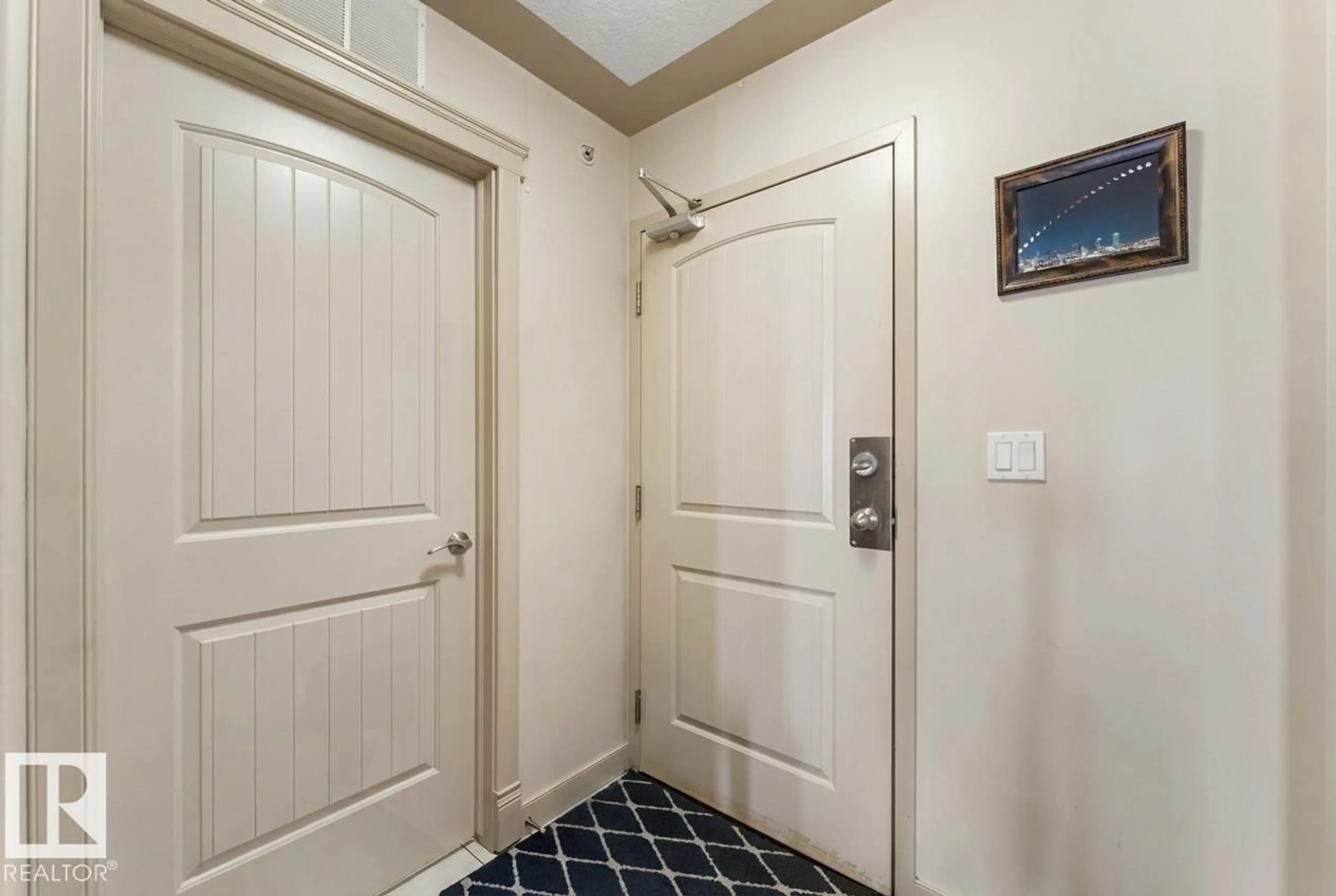Indoor entryway for 408 - 4415 48 ST, Leduc Alberta T9E4C4
