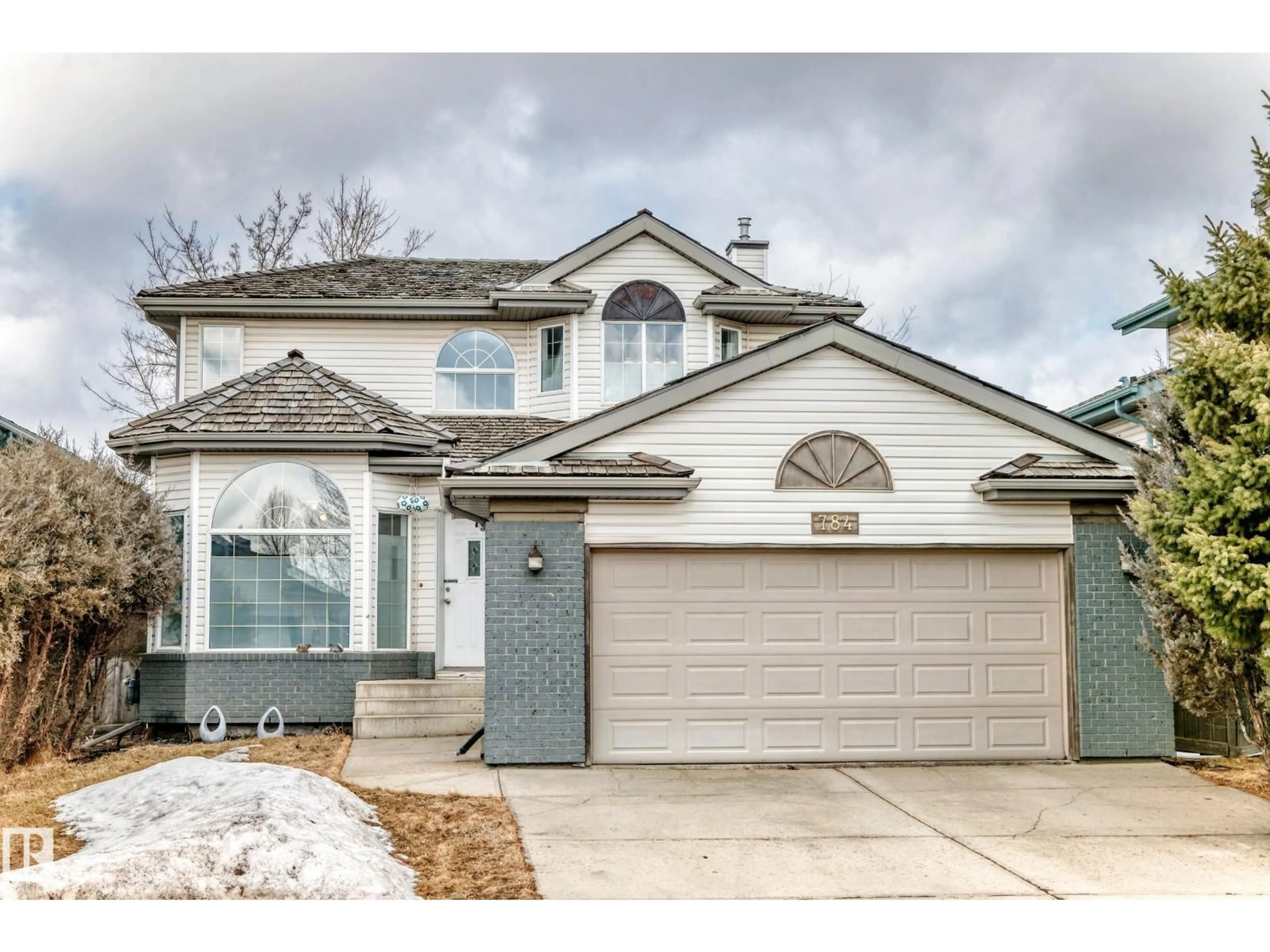 Home with vinyl exterior material, street for 784 BLACKBURN PL, Edmonton Alberta T6W1C7