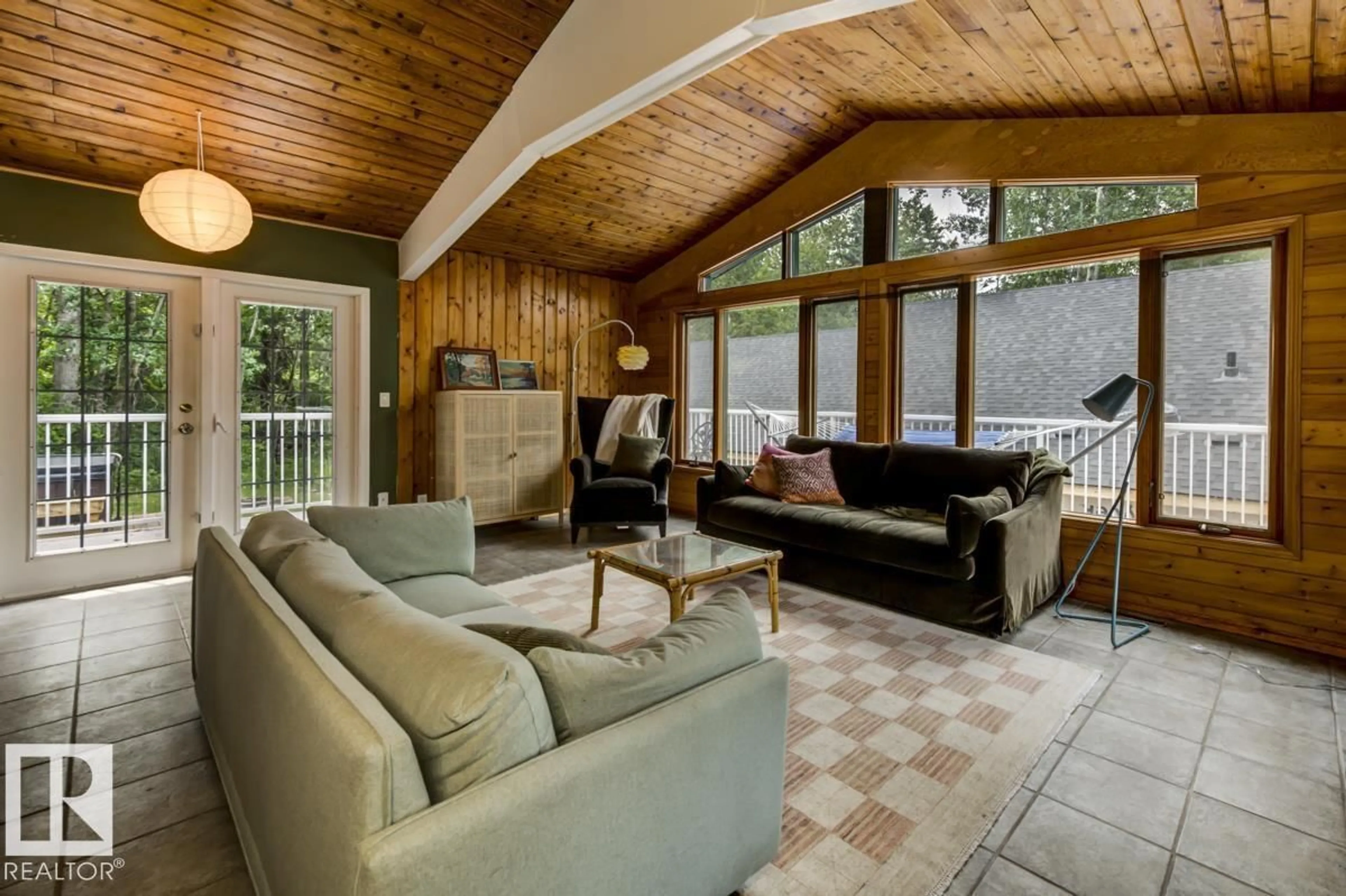 Living room with furniture, unknown for 6 HAZEL AV, Rural Lac Ste. Anne County Alberta T0E0L0