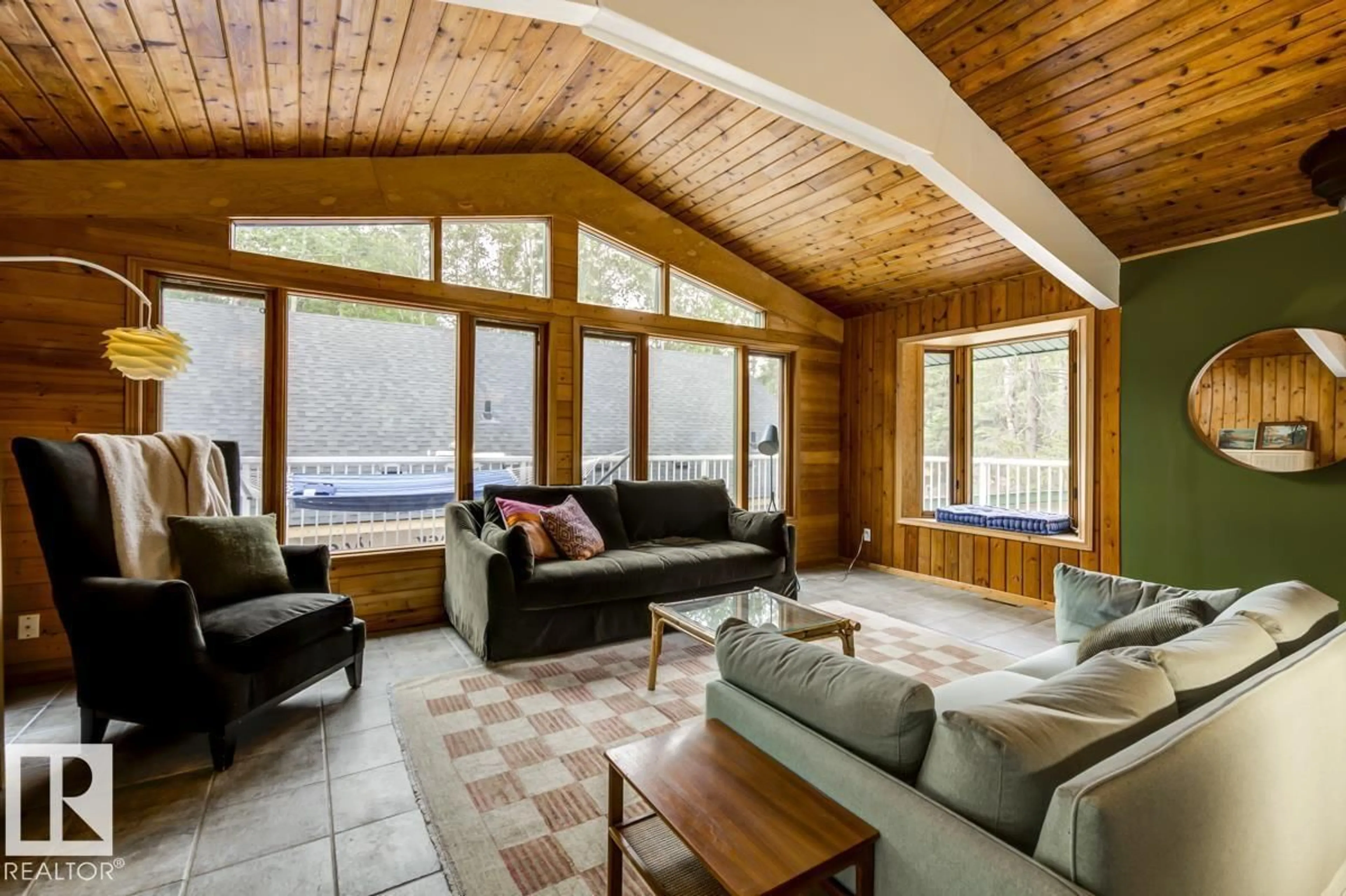 Living room with furniture, unknown for 6 HAZEL AV, Rural Lac Ste. Anne County Alberta T0E0L0