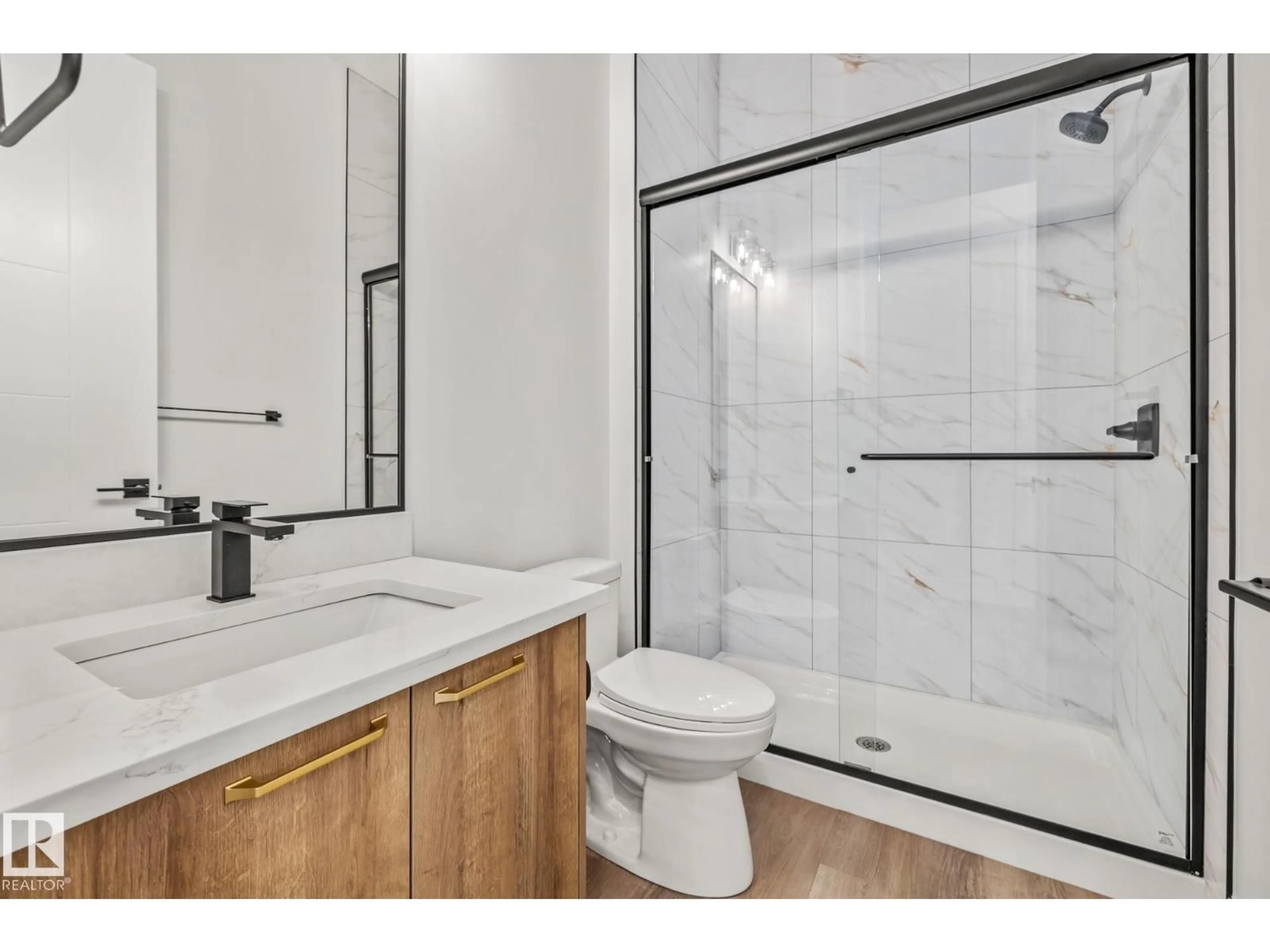 Standard bathroom, ceramic/tile floor for 205 CRYSTAL CREEK DR, Leduc Alberta T9E0X6